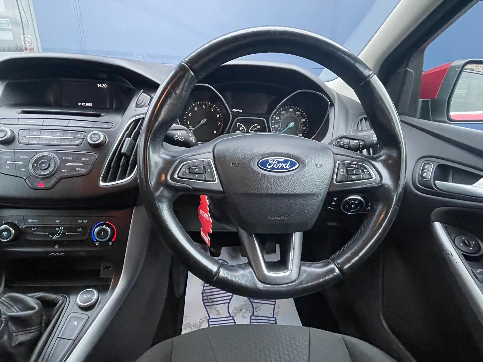 Ford Focus 1.0T EcoBoost Zetec Hatchback 5dr Petrol Manual Euro 6 (s/s) (100 ps)