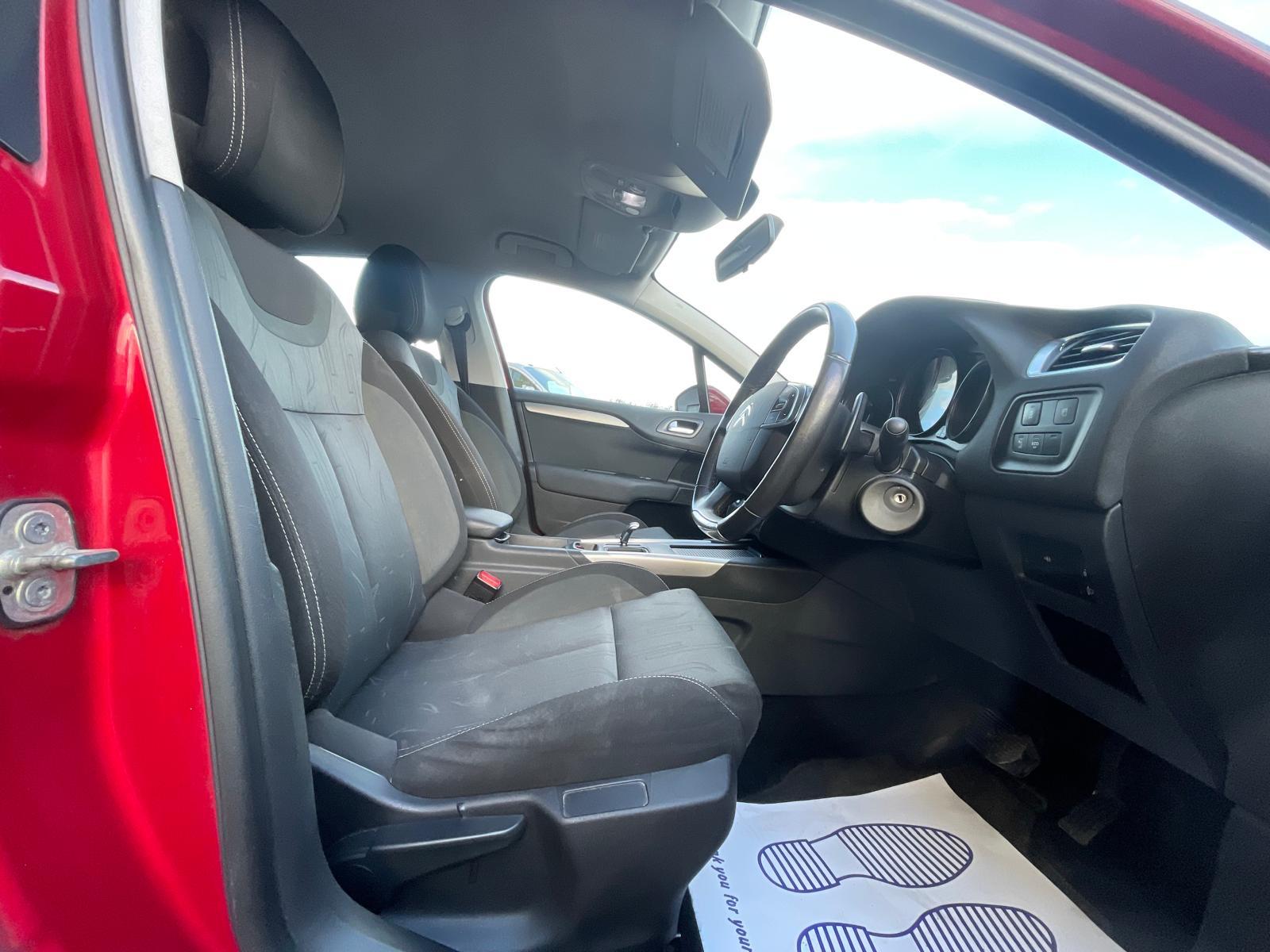 Citroen C4 1.6 e-HDi Airdream VTR+ Hatchback 5dr Diesel EGS6 Euro 5 (s/s) (115 ps)