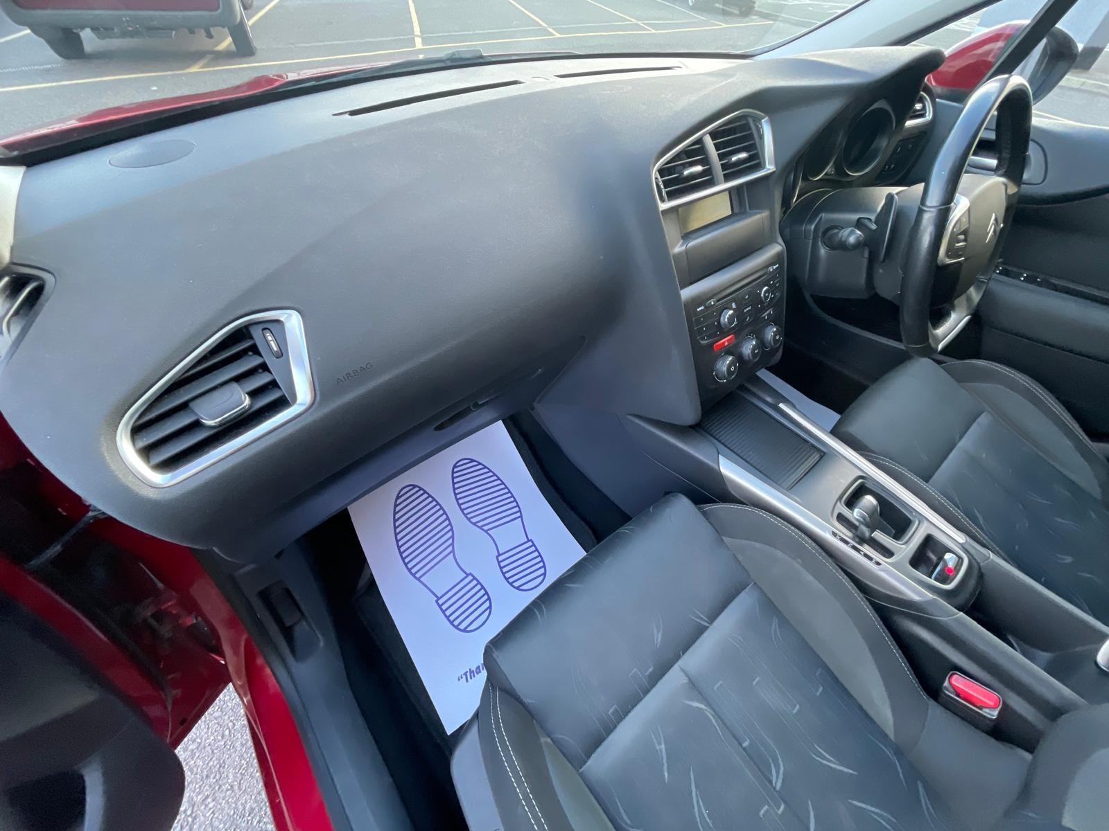 Citroen C4 1.6 e-HDi Airdream VTR+ Hatchback 5dr Diesel EGS6 Euro 5 (s/s) (115 ps)