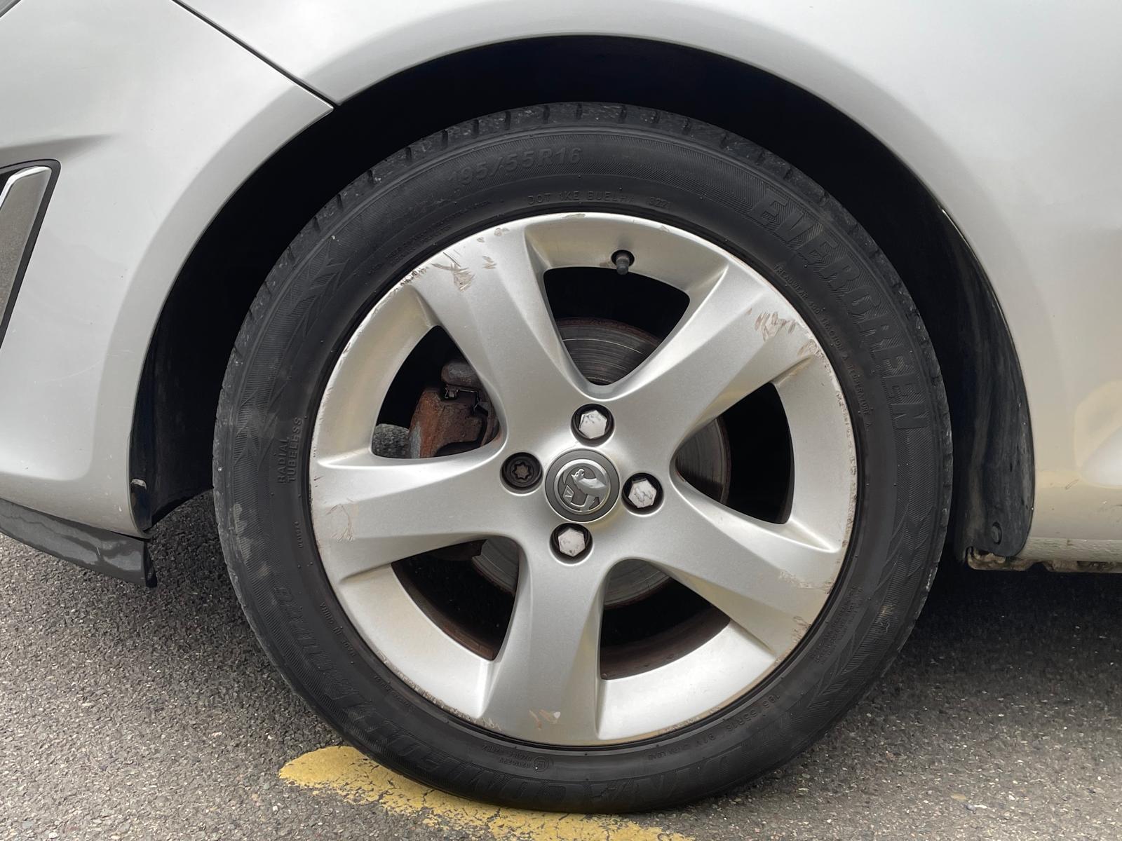 Vauxhall Corsa 1.4 16V SXi Hatchback 5dr Petrol Manual Wide Ratio Euro 5 (A/C) (100 ps)