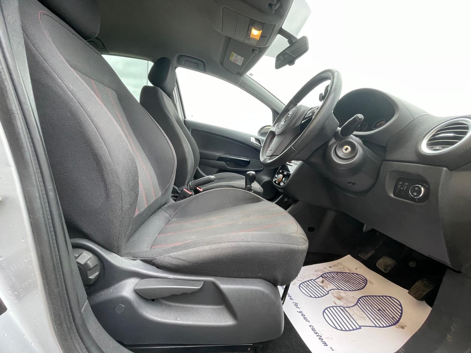 Vauxhall Corsa 1.4 16V SXi Hatchback 5dr Petrol Manual Wide Ratio Euro 5 (A/C) (100 ps)