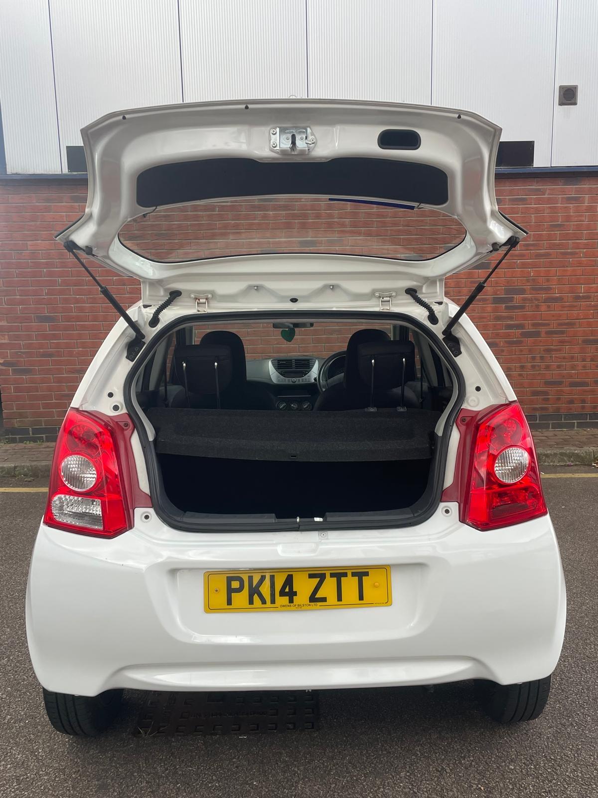 Suzuki Alto 1.0 12V SZ Hatchback 5dr Petrol Manual Euro 5 (68 ps)