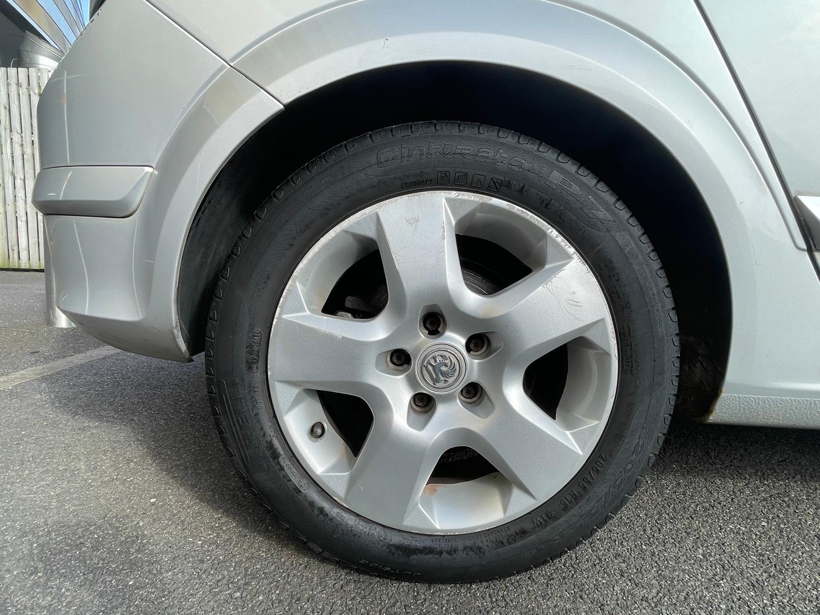 Vauxhall Astra 1.6i 16v Club Hatchback 5dr Petrol Manual (155 g/km, 113 bhp)