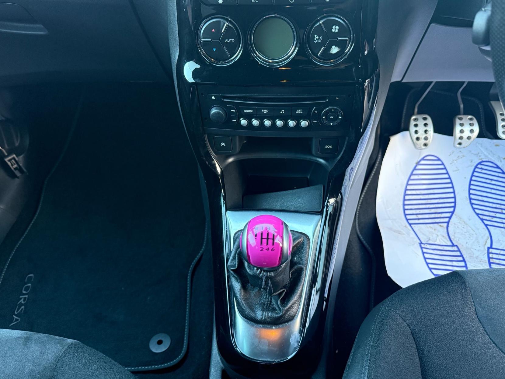 Citroen DS3 1.6 THP DSport Pink Hatchback 3dr Petrol Manual Euro 5 (155 ps)