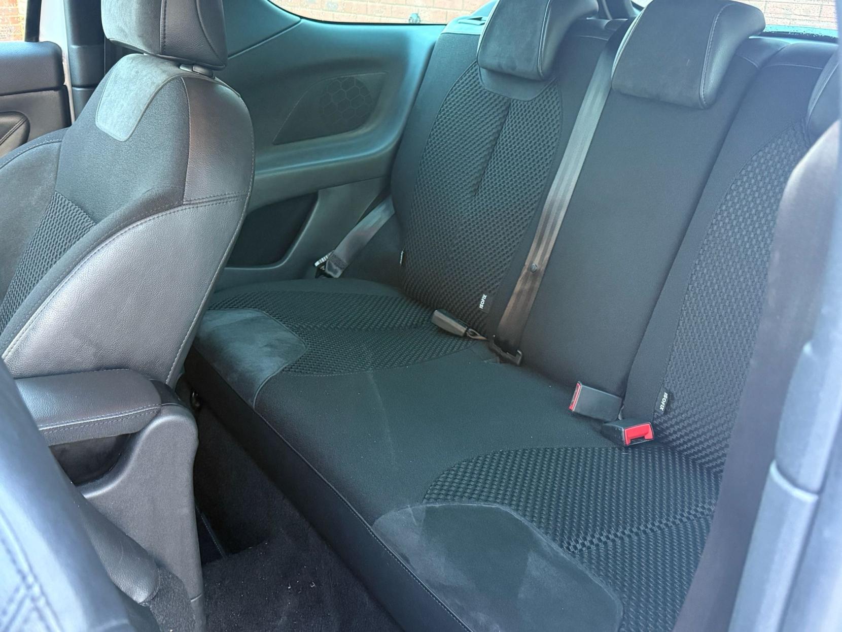 Citroen DS3 1.6 THP DSport Pink Hatchback 3dr Petrol Manual Euro 5 (155 ps)