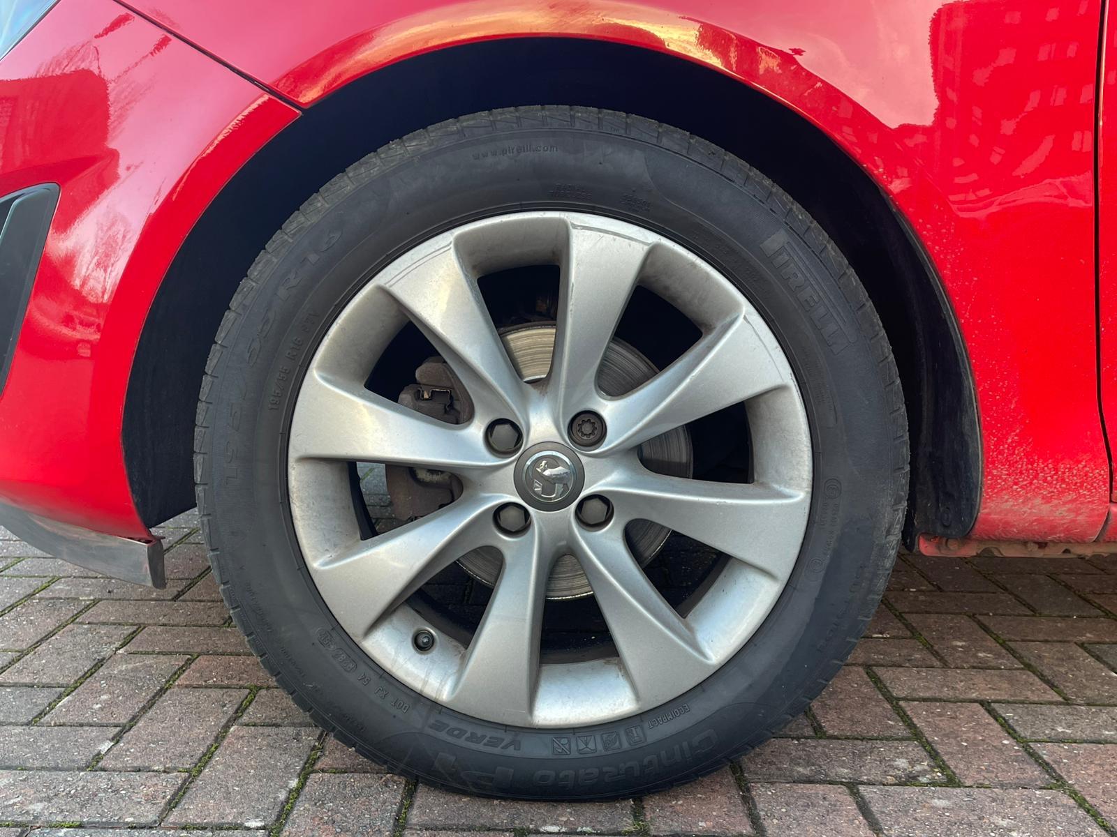 Vauxhall Corsa 1.2 16V Excite Hatchback 3dr Petrol Manual Euro 5 (A/C) (85 ps)