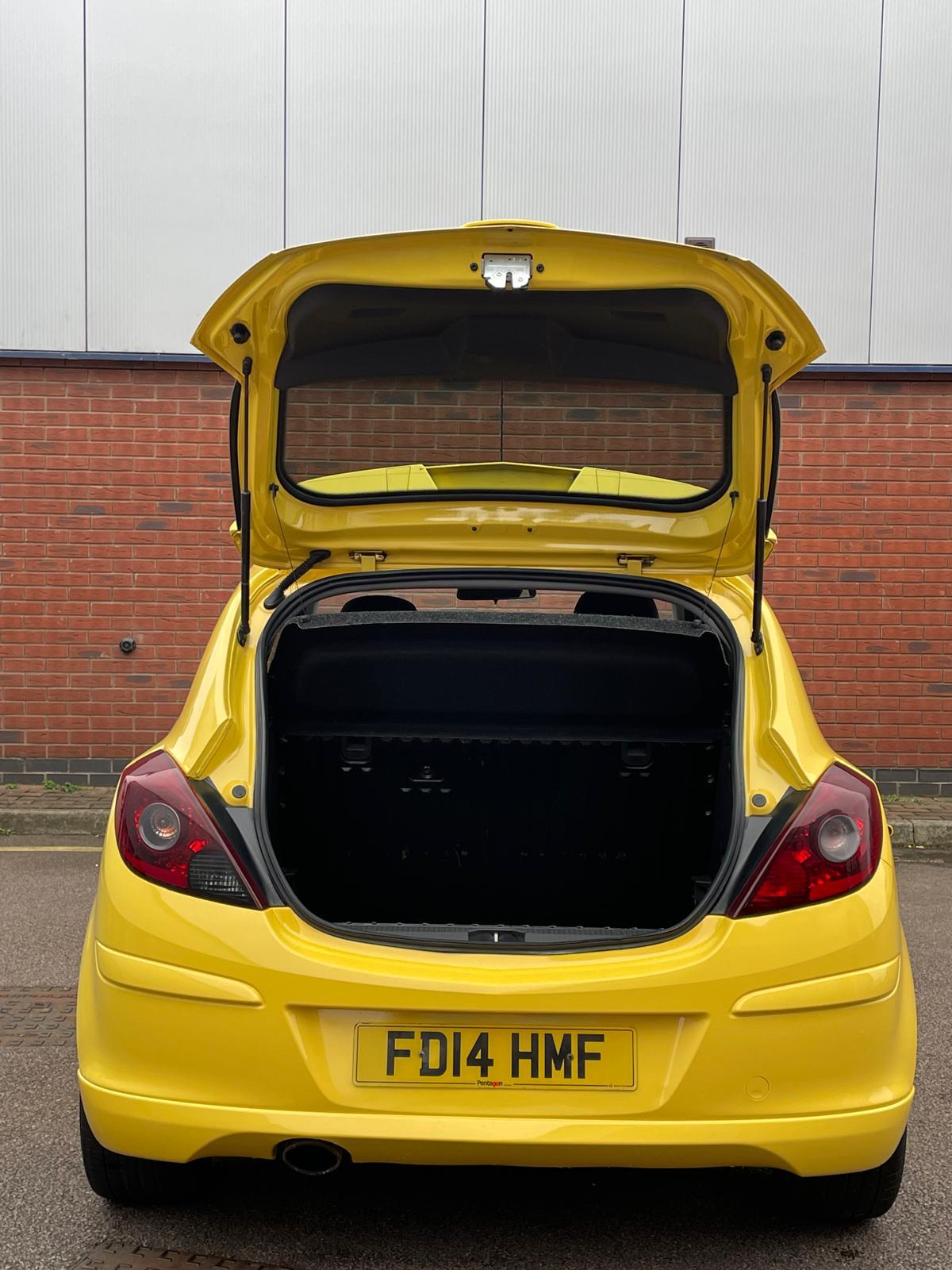 Vauxhall Corsa 1.2 16V Limited Edition Hatchback 3dr Petrol Manual Euro 5 (85 ps)