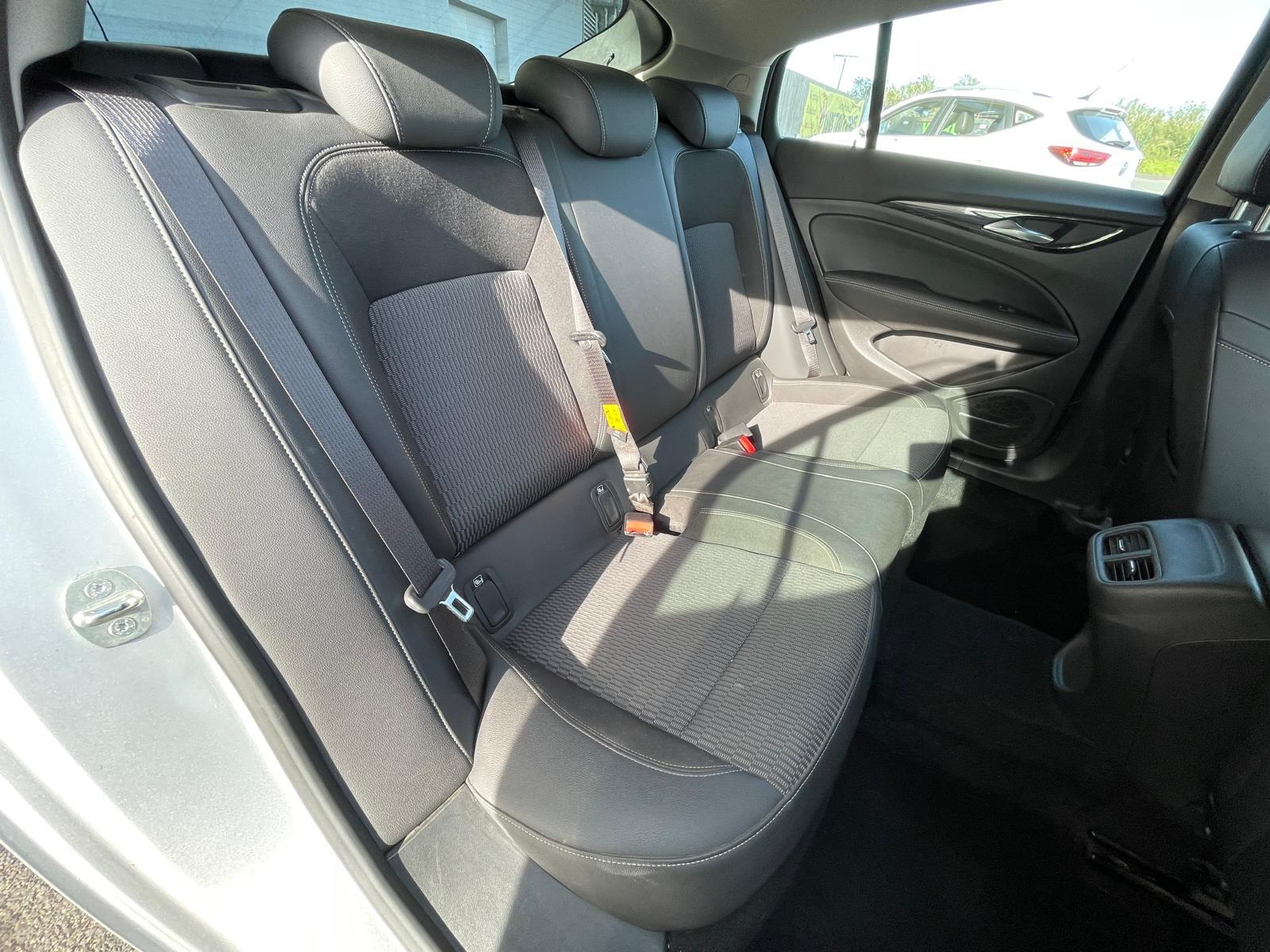 Vauxhall Insignia 1.6 Turbo D ecoTEC Tech Line Nav Grand Sport 5dr Diesel Manual Euro 6 (s/s) (110 ps)