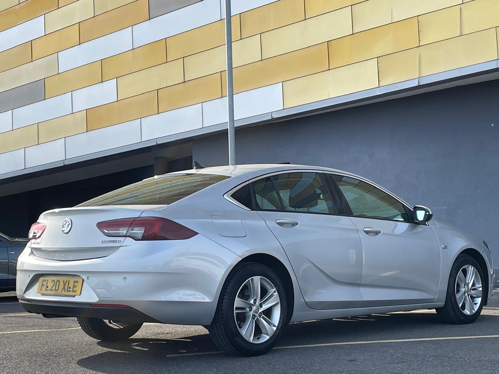 Vauxhall Insignia 1.6 Turbo D ecoTEC Tech Line Nav Grand Sport 5dr Diesel Manual Euro 6 (s/s) (110 ps)