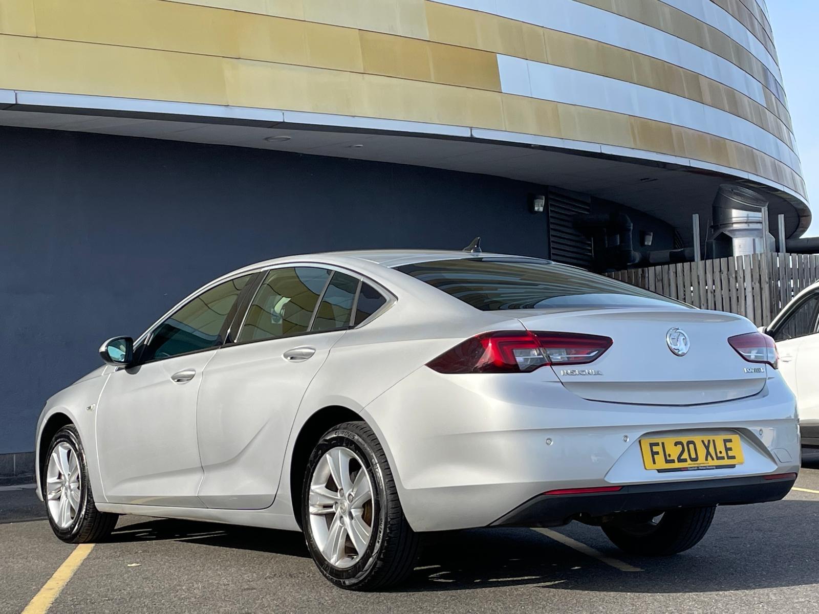 Vauxhall Insignia 1.6 Turbo D ecoTEC Tech Line Nav Grand Sport 5dr Diesel Manual Euro 6 (s/s) (110 ps)