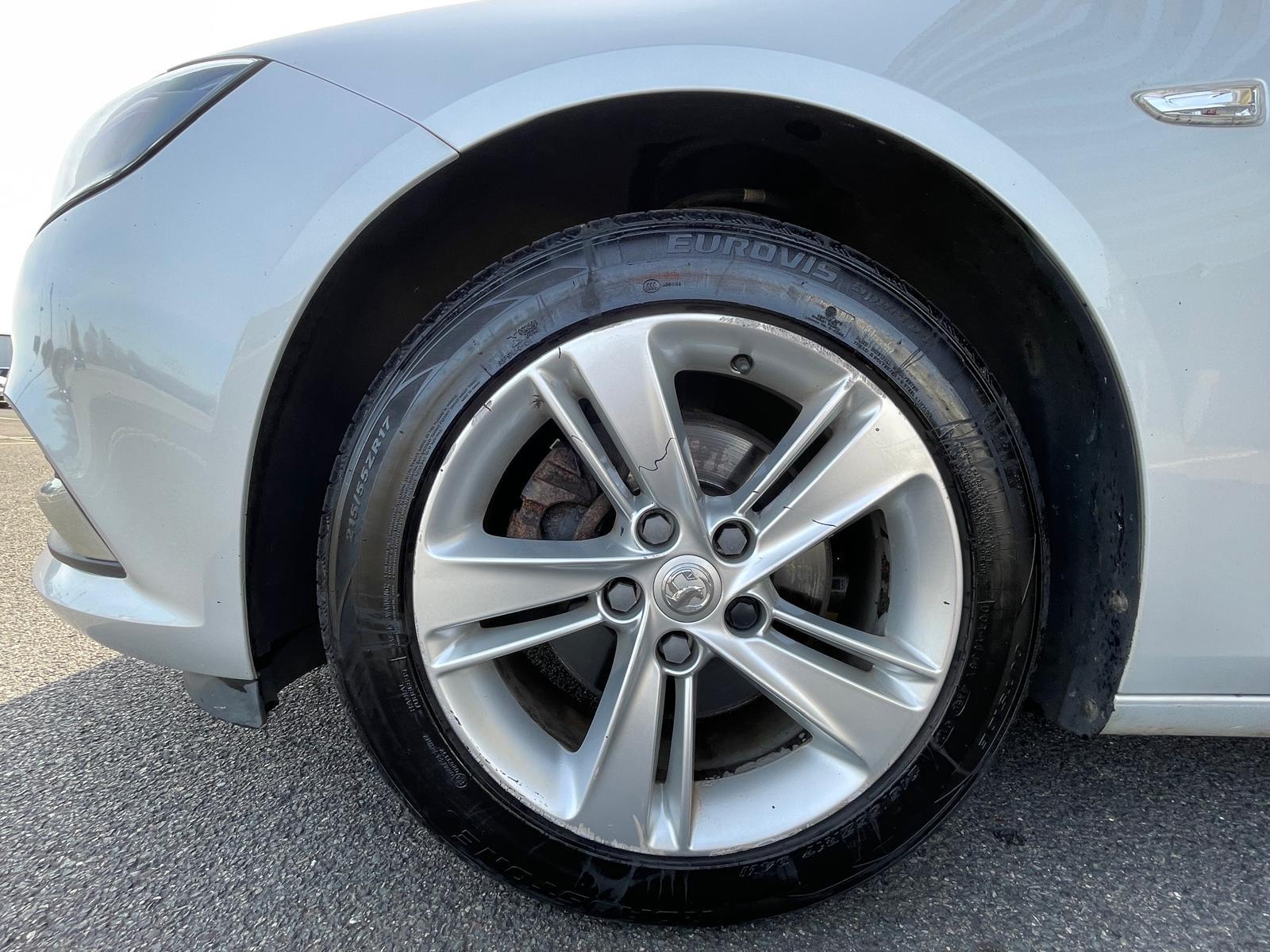 Vauxhall Insignia 1.6 Turbo D ecoTEC Tech Line Nav Grand Sport 5dr Diesel Manual Euro 6 (s/s) (110 ps)