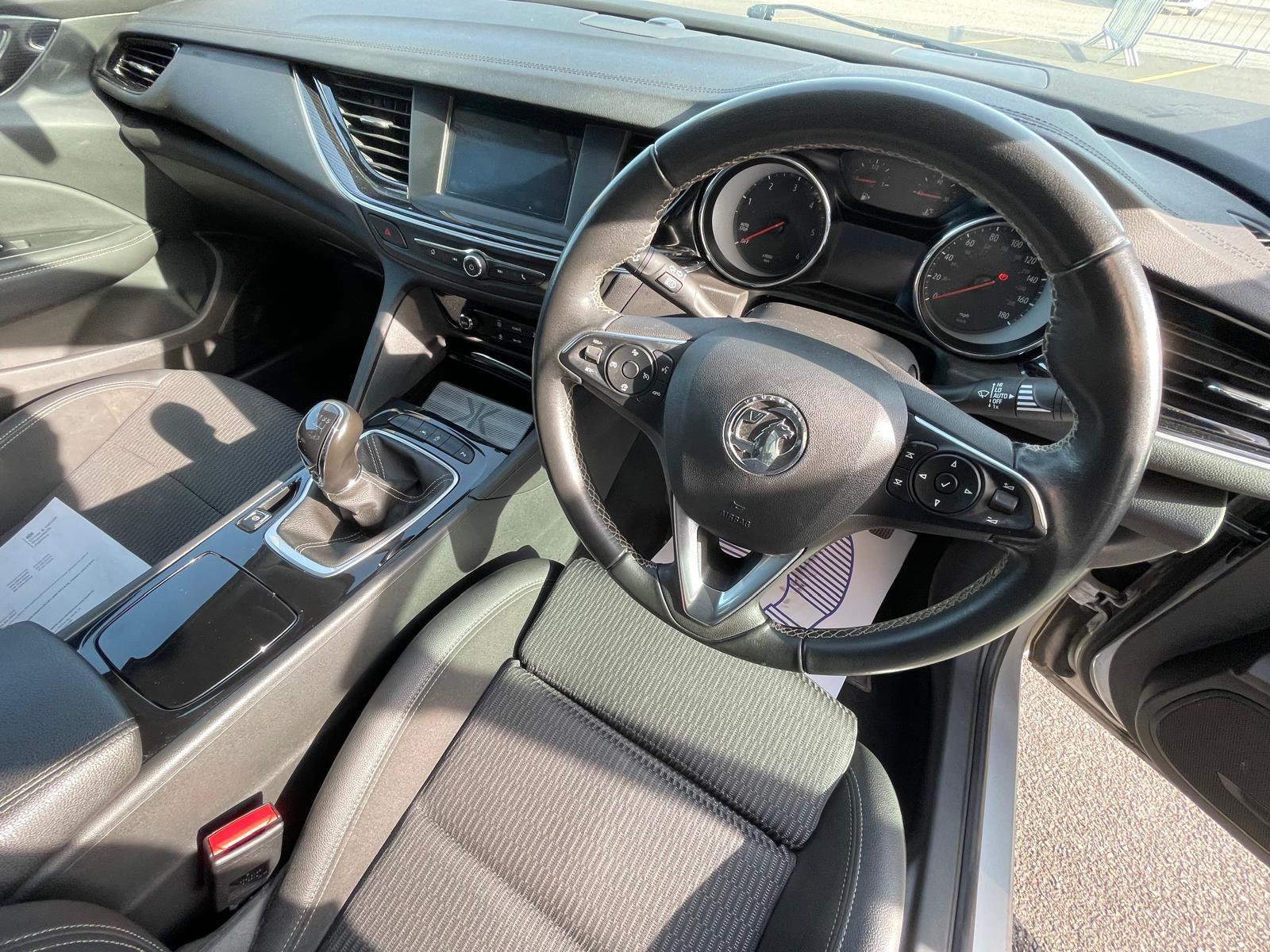 Vauxhall Insignia 1.6 Turbo D ecoTEC Tech Line Nav Grand Sport 5dr Diesel Manual Euro 6 (s/s) (110 ps)