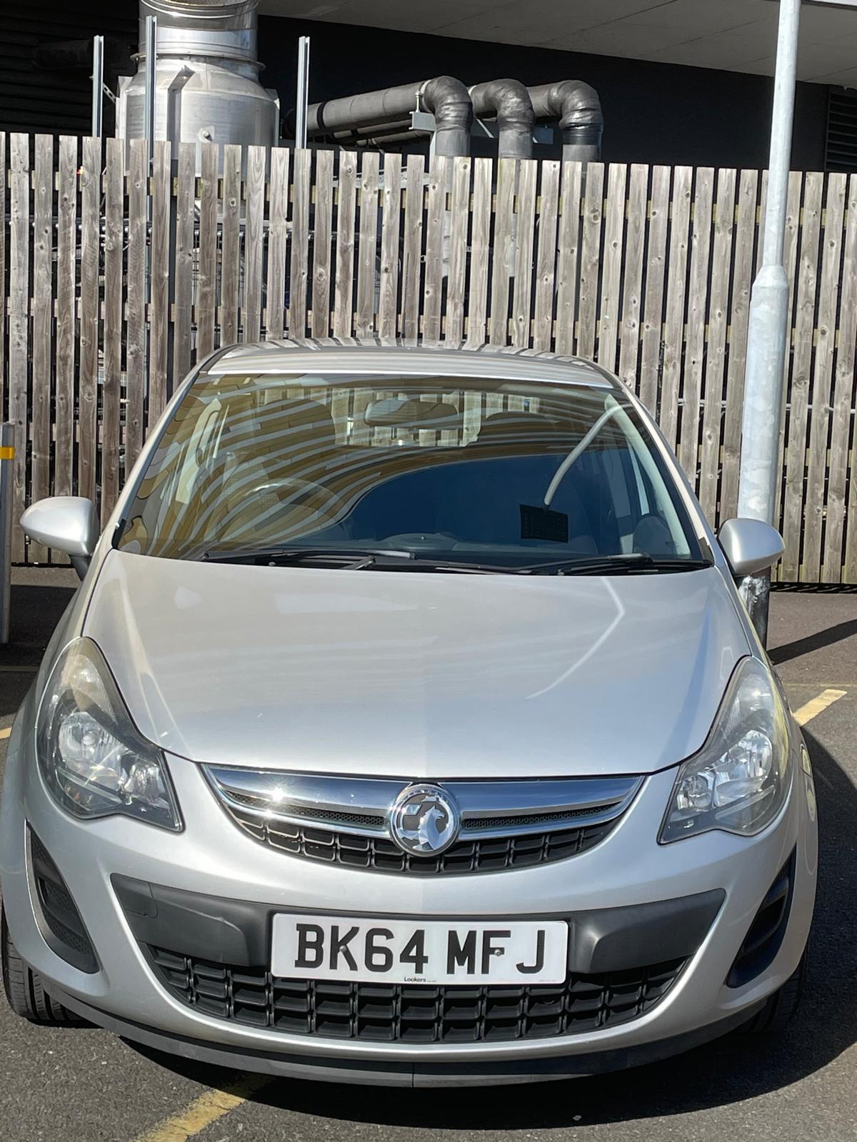 Vauxhall Corsa 1.2 16V Design Hatchback 5dr Petrol Easytronic Euro 5 (A/C) (85 ps)