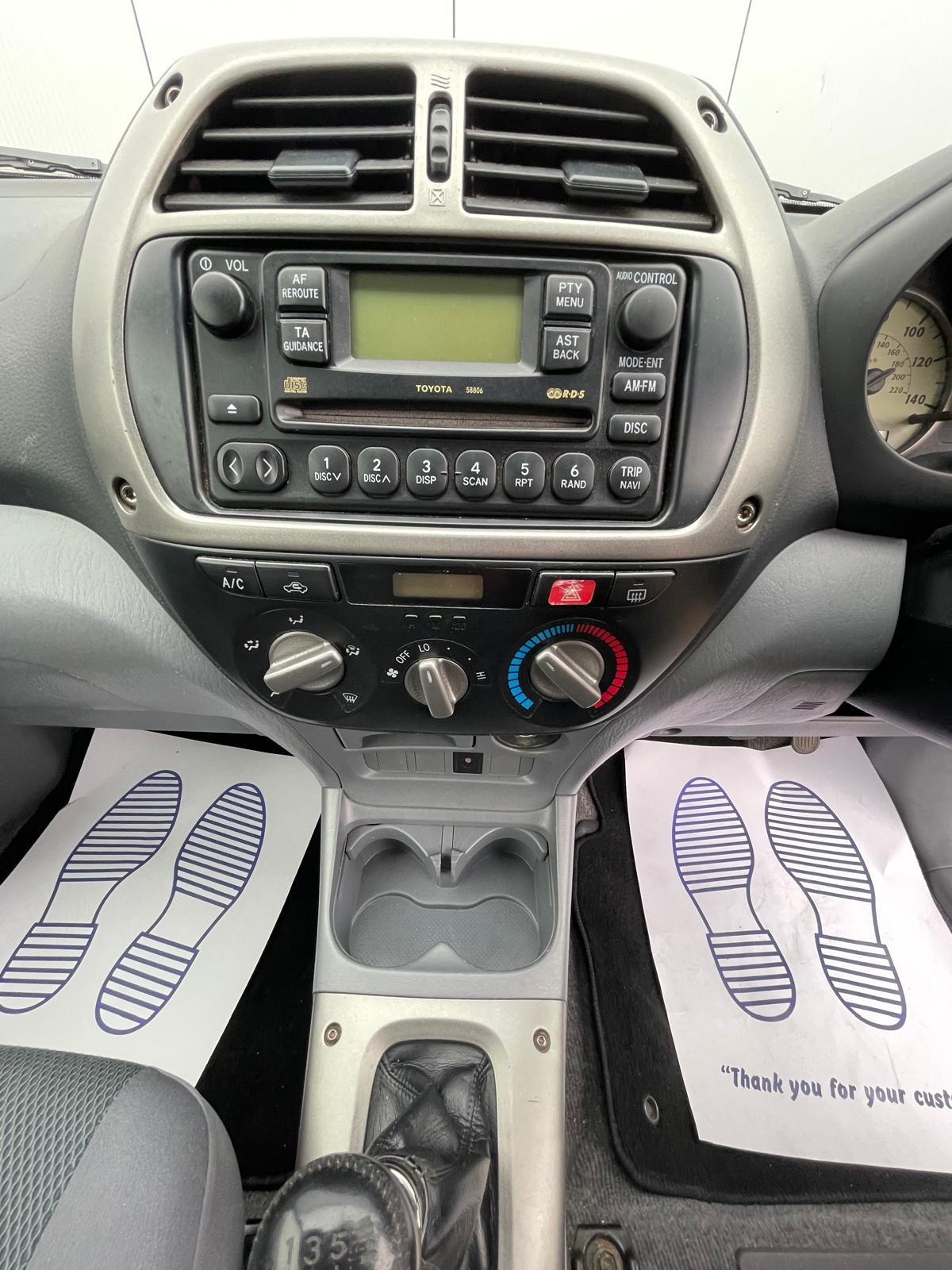 Toyota RAV4 2.0 VVT-i NRG SUV 3dr Petrol Manual 4WD (211 g/km, 147 bhp)