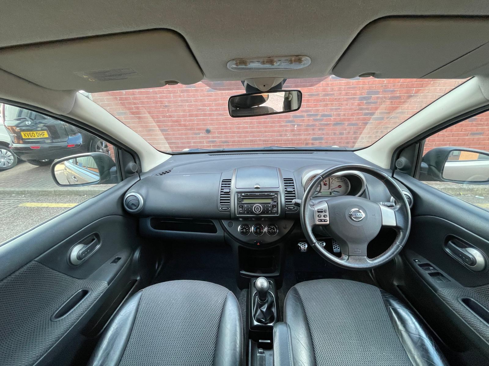 Nissan Note 1.6 16V Tekna Hatchback 5dr Petrol Manual Euro 4 (110 ps)