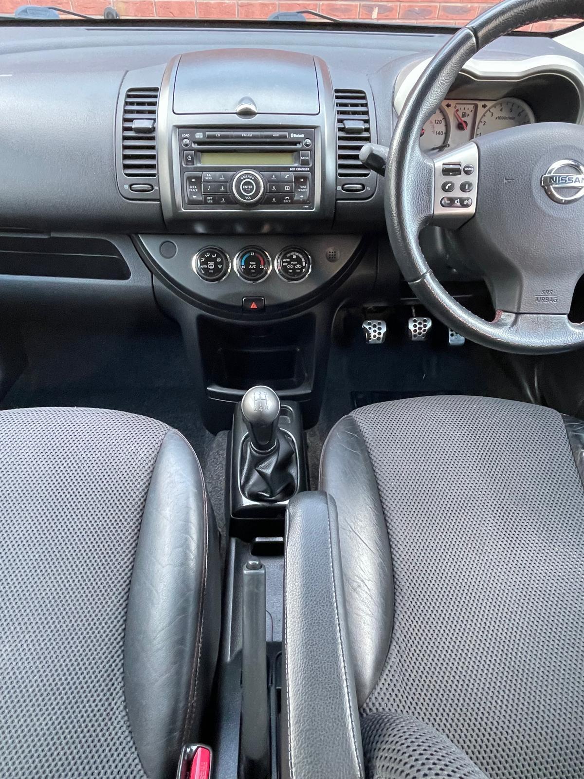 Nissan Note 1.6 16V Tekna Hatchback 5dr Petrol Manual Euro 4 (110 ps)