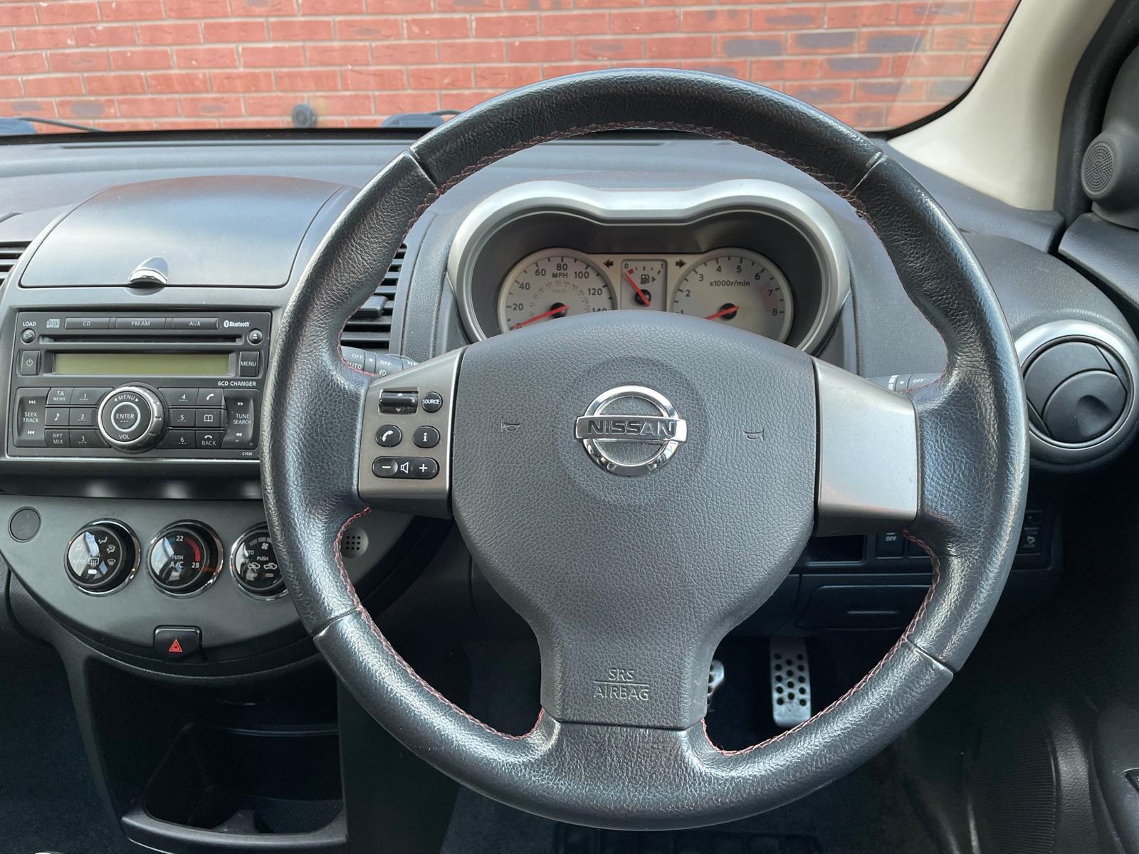 Nissan Note 1.6 16V Tekna Hatchback 5dr Petrol Manual Euro 4 (110 ps)