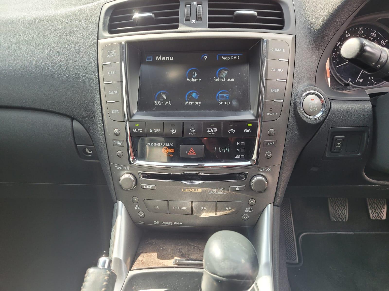 Lexus IS 2.2 220TD SE-L Saloon 4dr Diesel Manual (148 g/km, 175 bhp)