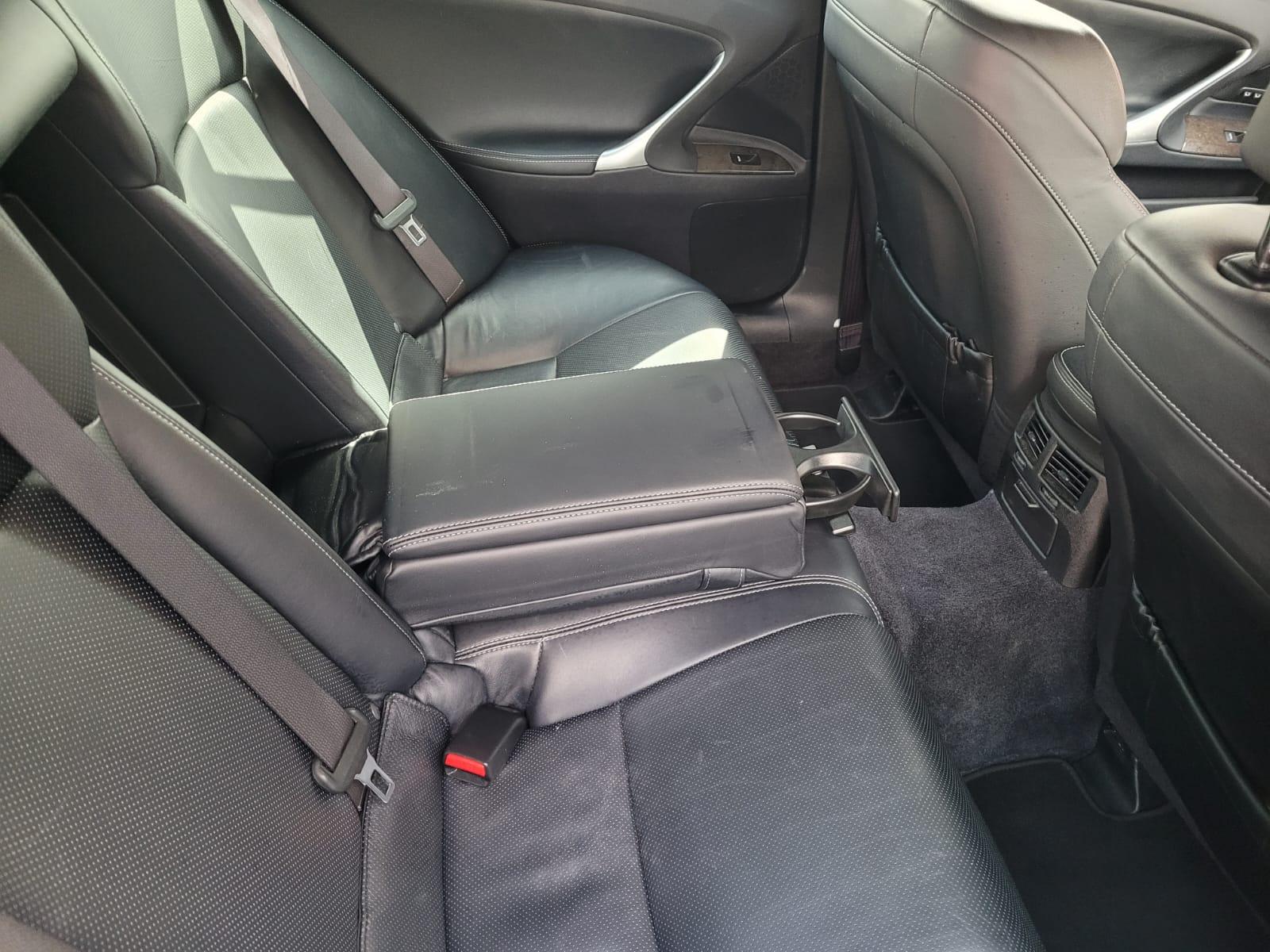 Lexus IS 2.2 220TD SE-L Saloon 4dr Diesel Manual (148 g/km, 175 bhp)