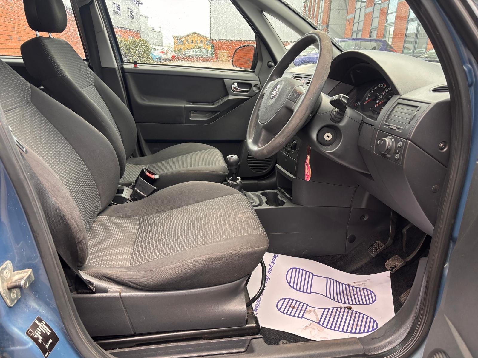 Vauxhall Meriva 1.4i 16v Life MPV 5dr Petrol Manual (148 g/km, 89 bhp)