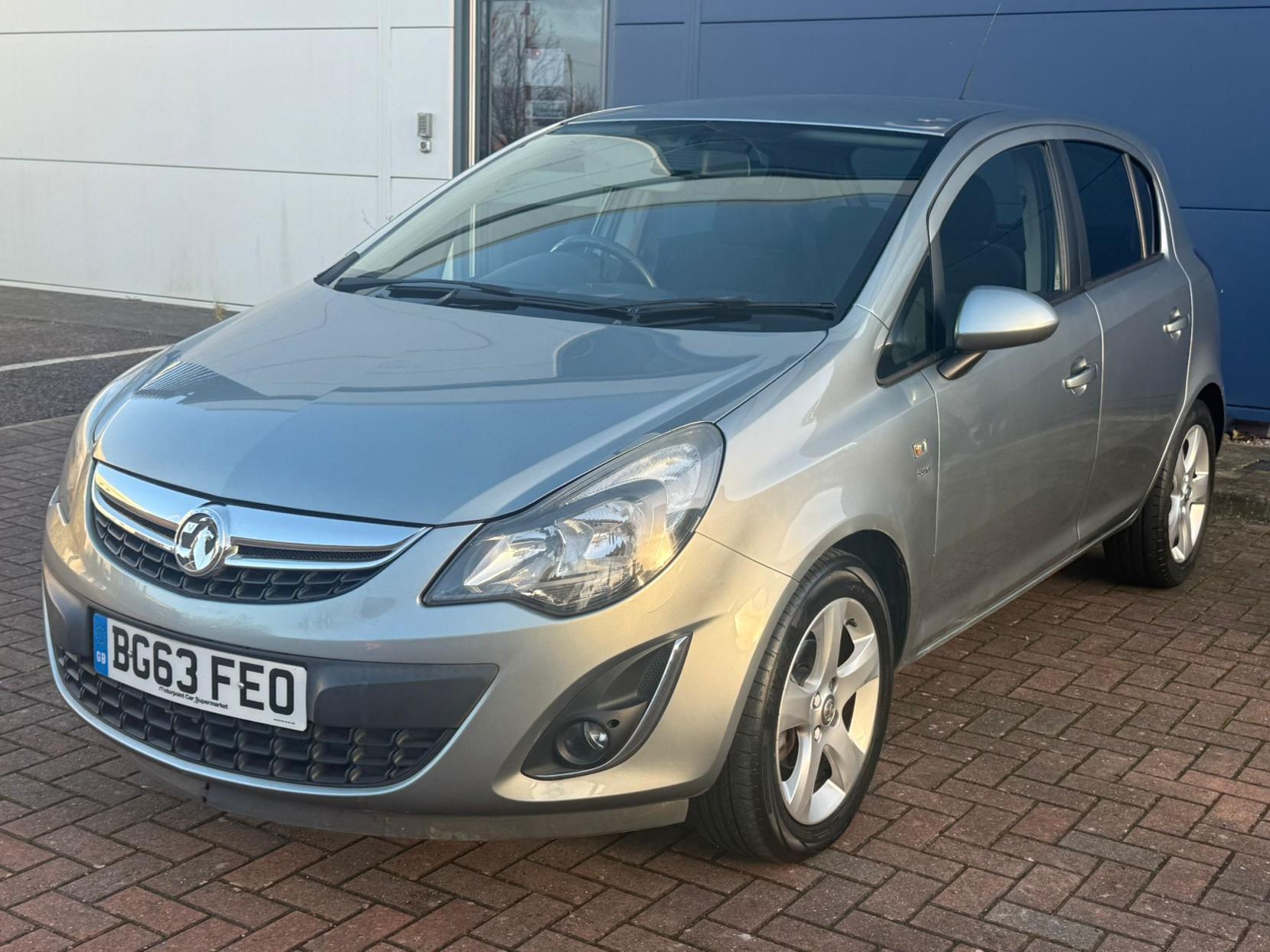 Vauxhall Corsa 1.2 16V SXi Hatchback 5dr Petrol Manual Euro 5 (A/C) (85 ps)