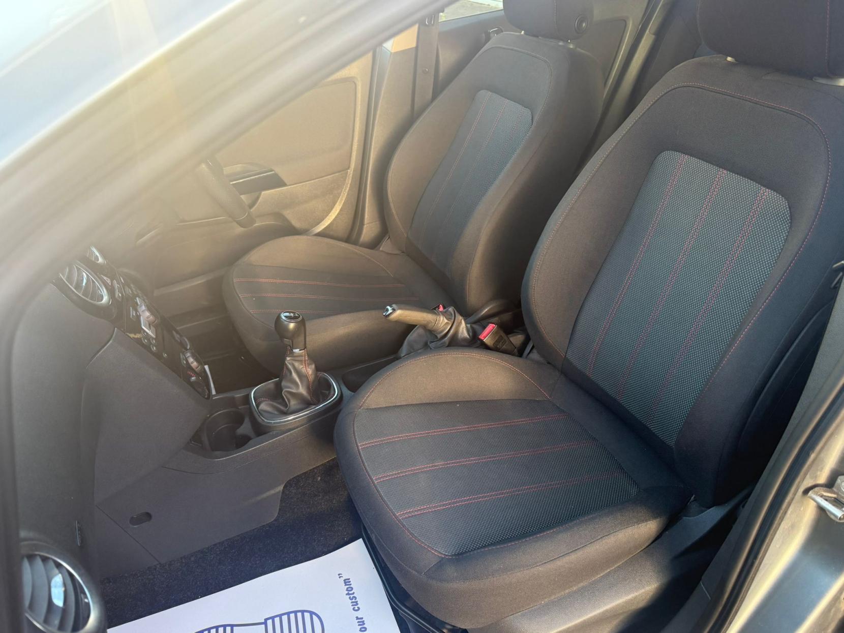 Vauxhall Corsa 1.2 16V SXi Hatchback 5dr Petrol Manual Euro 5 (A/C) (85 ps)