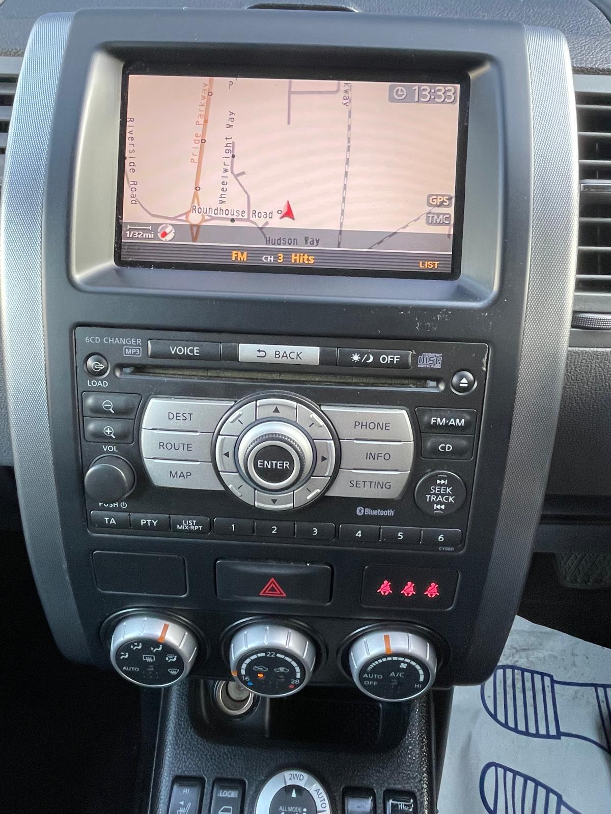 Nissan X-Trail 2.0 dCi Aventura Explorer SUV 5dr Diesel Auto 4WD Euro 4 (150 ps)