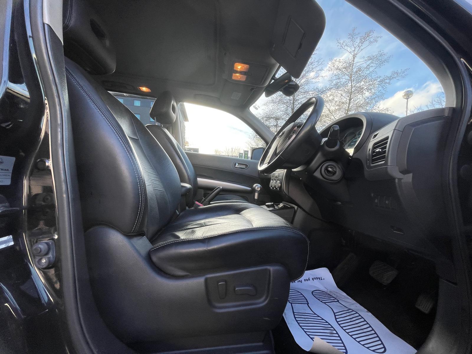 Nissan X-Trail 2.0 dCi Aventura Explorer SUV 5dr Diesel Auto 4WD Euro 4 (150 ps)