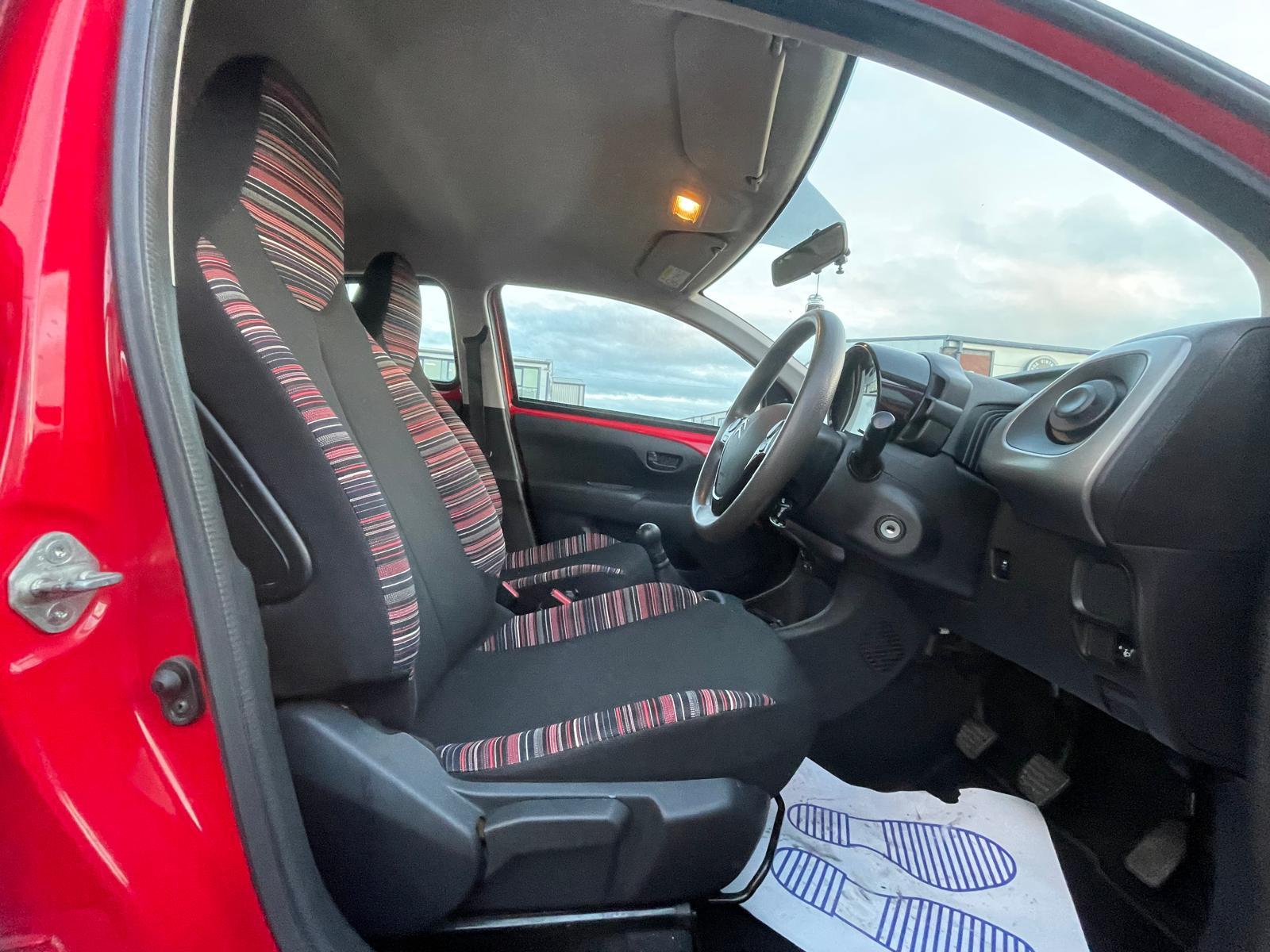 Citroen C1 1.2 PureTech Feel Hatchback 5dr Petrol Manual Euro 6 (82 ps)