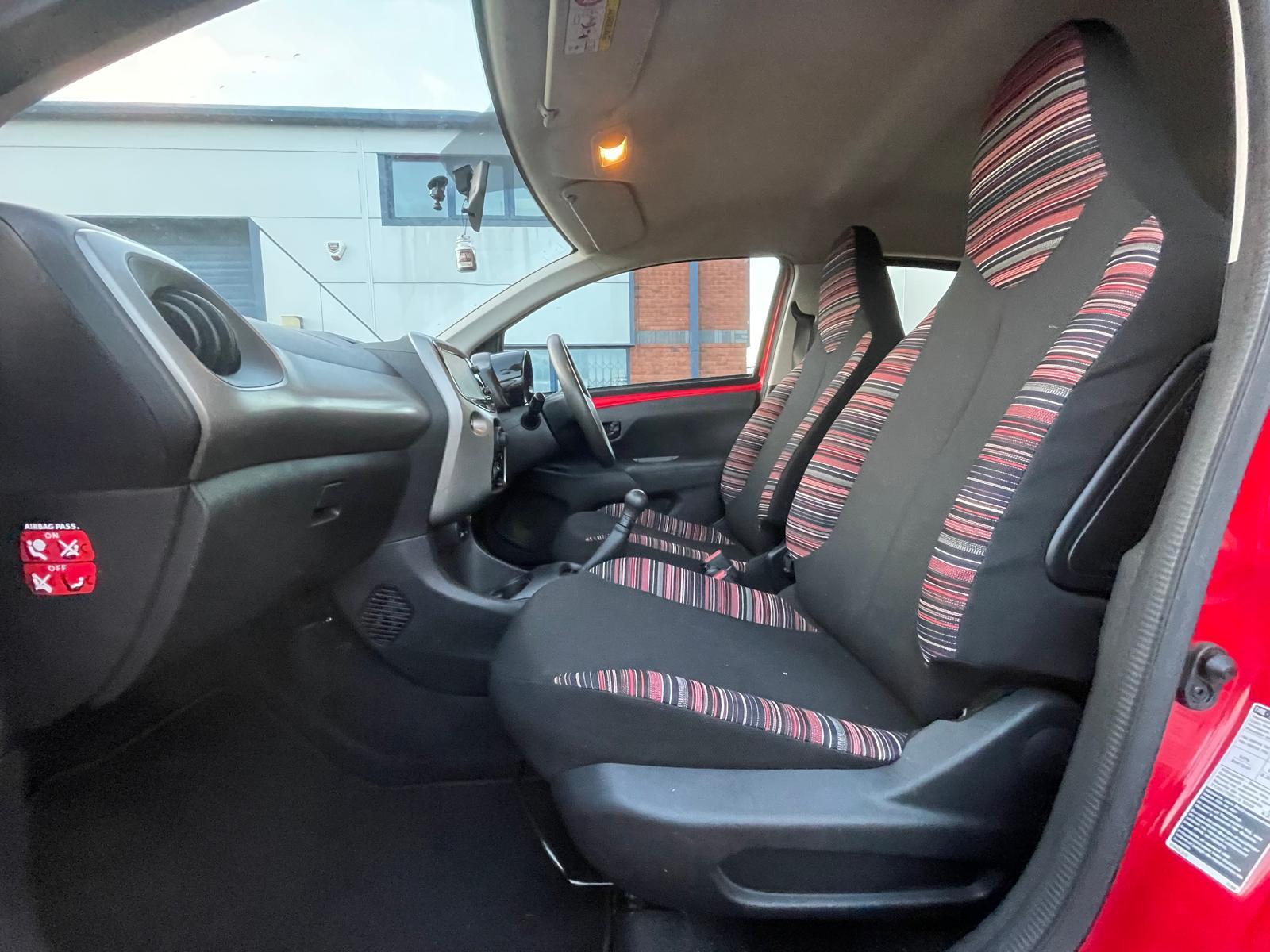 Citroen C1 1.2 PureTech Feel Hatchback 5dr Petrol Manual Euro 6 (82 ps)