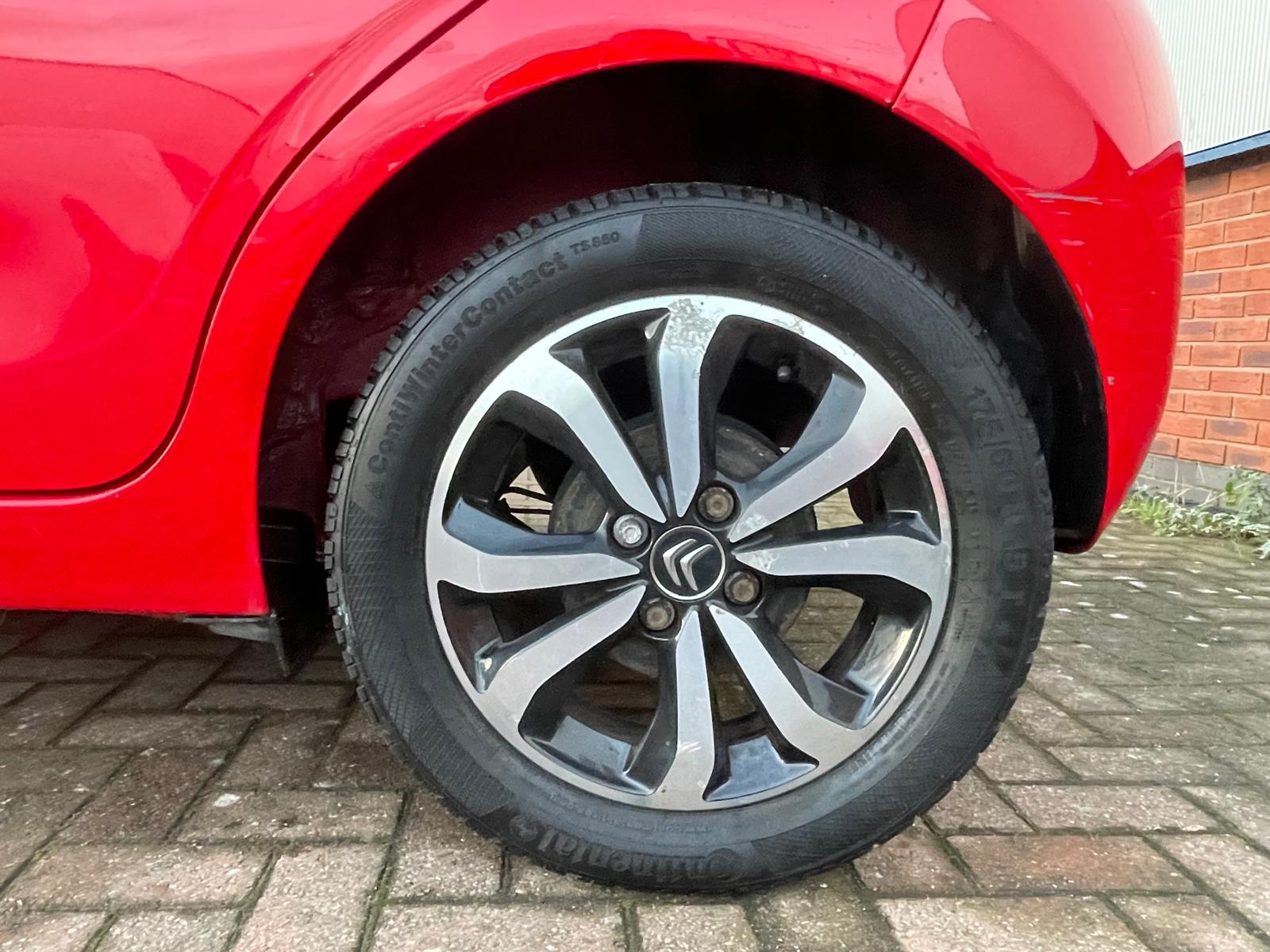 Citroen C1 1.2 PureTech Feel Hatchback 5dr Petrol Manual Euro 6 (82 ps)