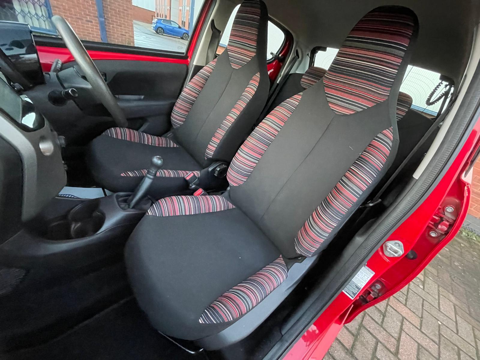 Citroen C1 1.2 PureTech Feel Hatchback 5dr Petrol Manual Euro 6 (82 ps)