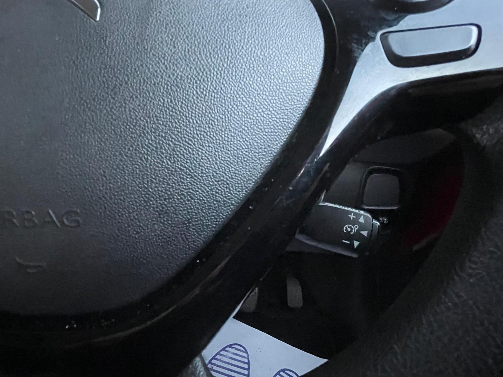 Citroen C1 1.2 PureTech Feel Hatchback 5dr Petrol Manual Euro 6 (82 ps)