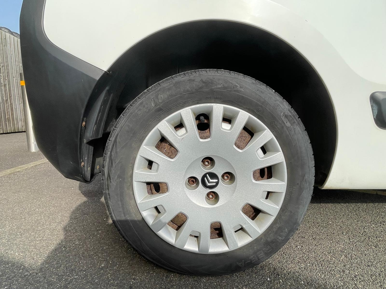 Citroen Nemo 1.3 HDi 16v Enterprise Panel Van 3dr Diesel Manual FWD L1 H1 (124 g/km, 75 bhp)