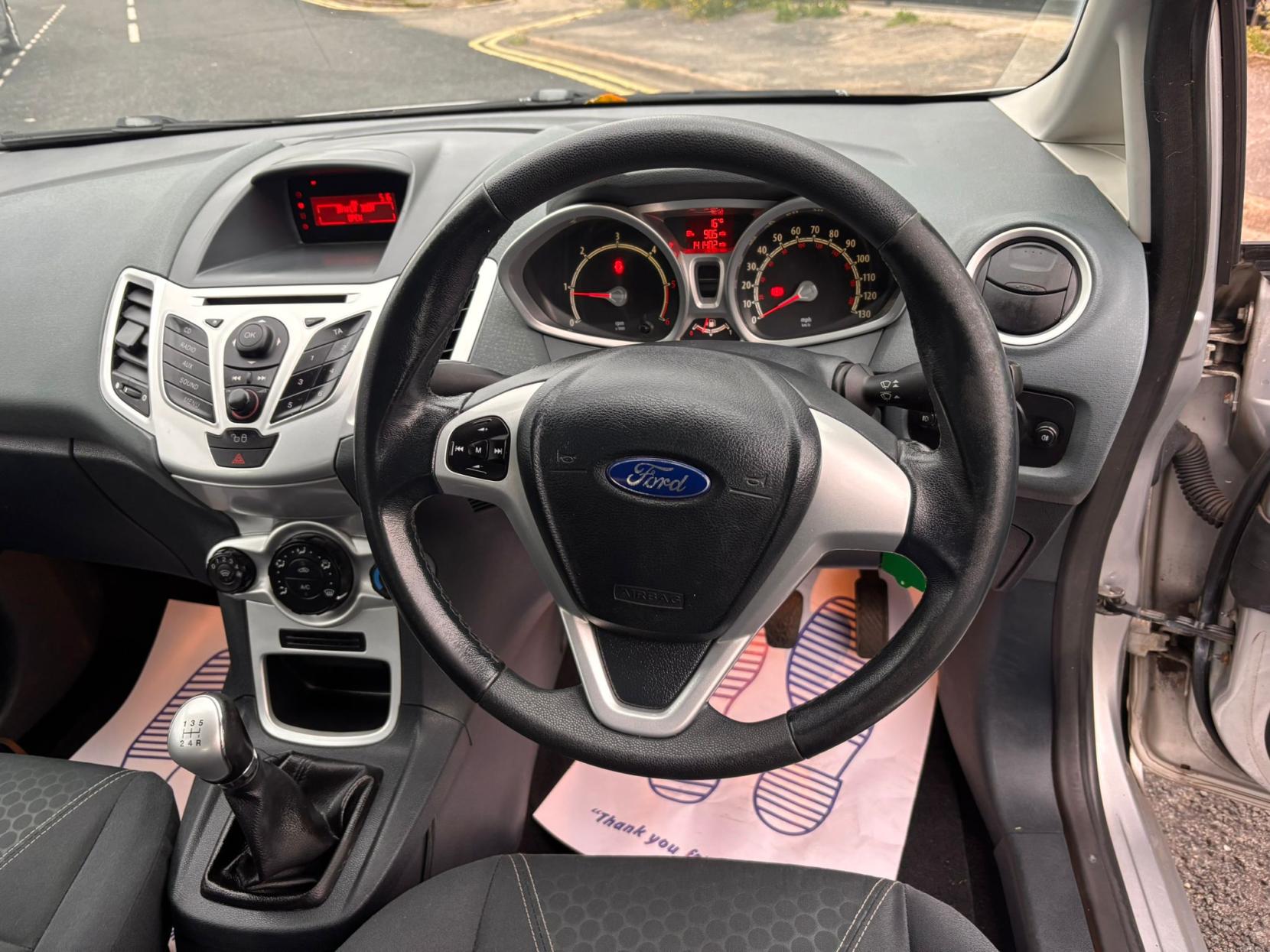 Ford Fiesta 1.4 TDCi Zetec Hatchback 5dr Diesel Manual (110 g/km, 67 bhp)
