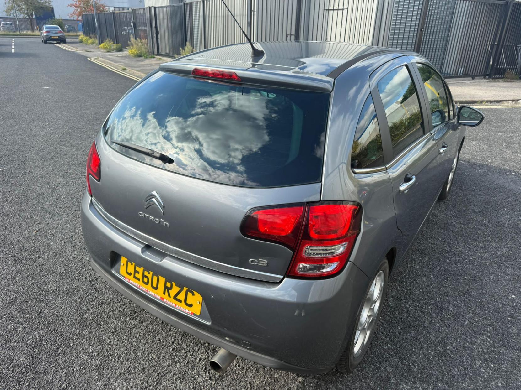 Citroen C3 1.6 HDi Exclusive Hatchback 5dr Diesel Manual Euro 4 (90 ps)