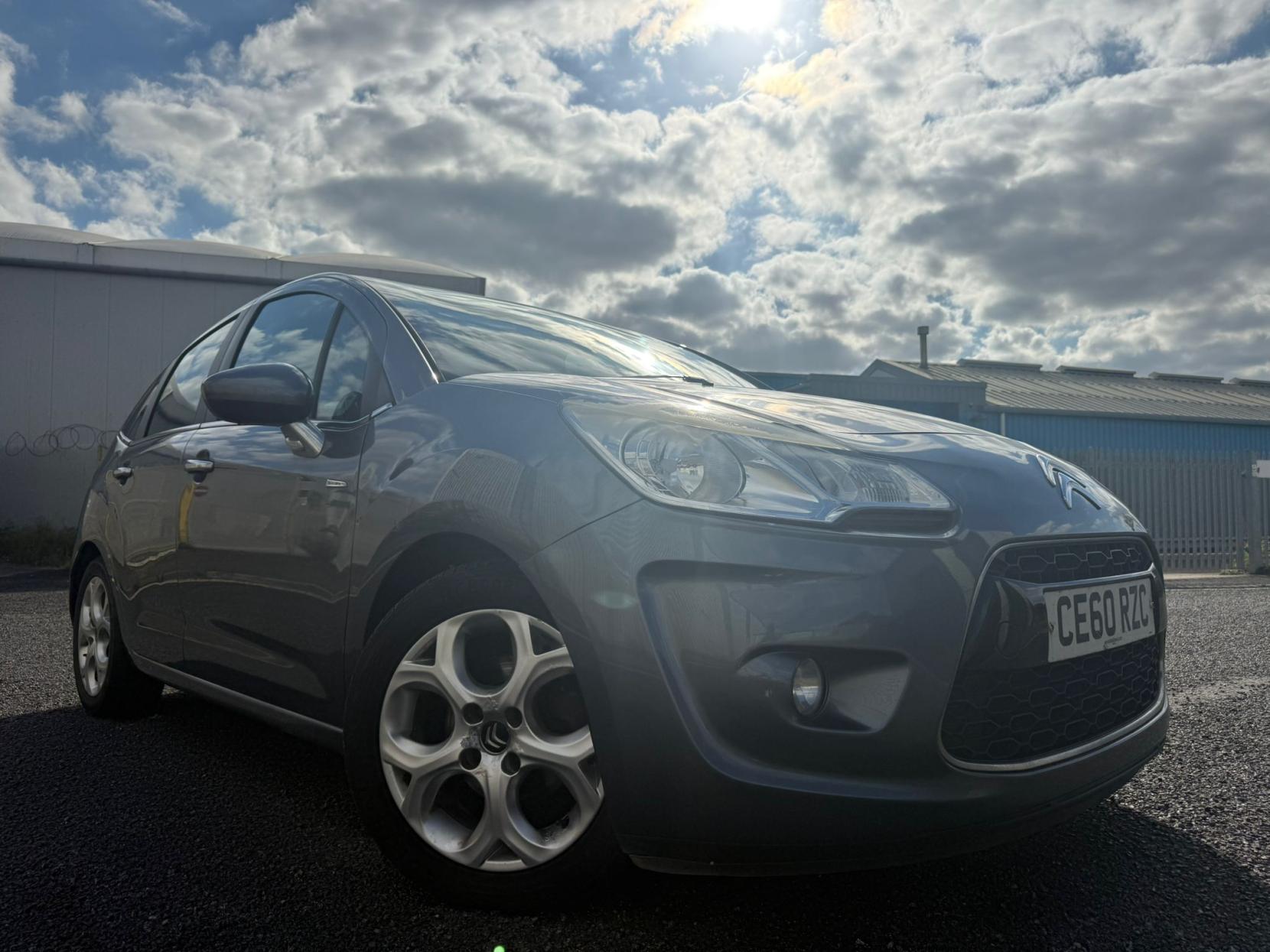 Citroen C3 1.6 HDi Exclusive Hatchback 5dr Diesel Manual Euro 4 (90 ps)