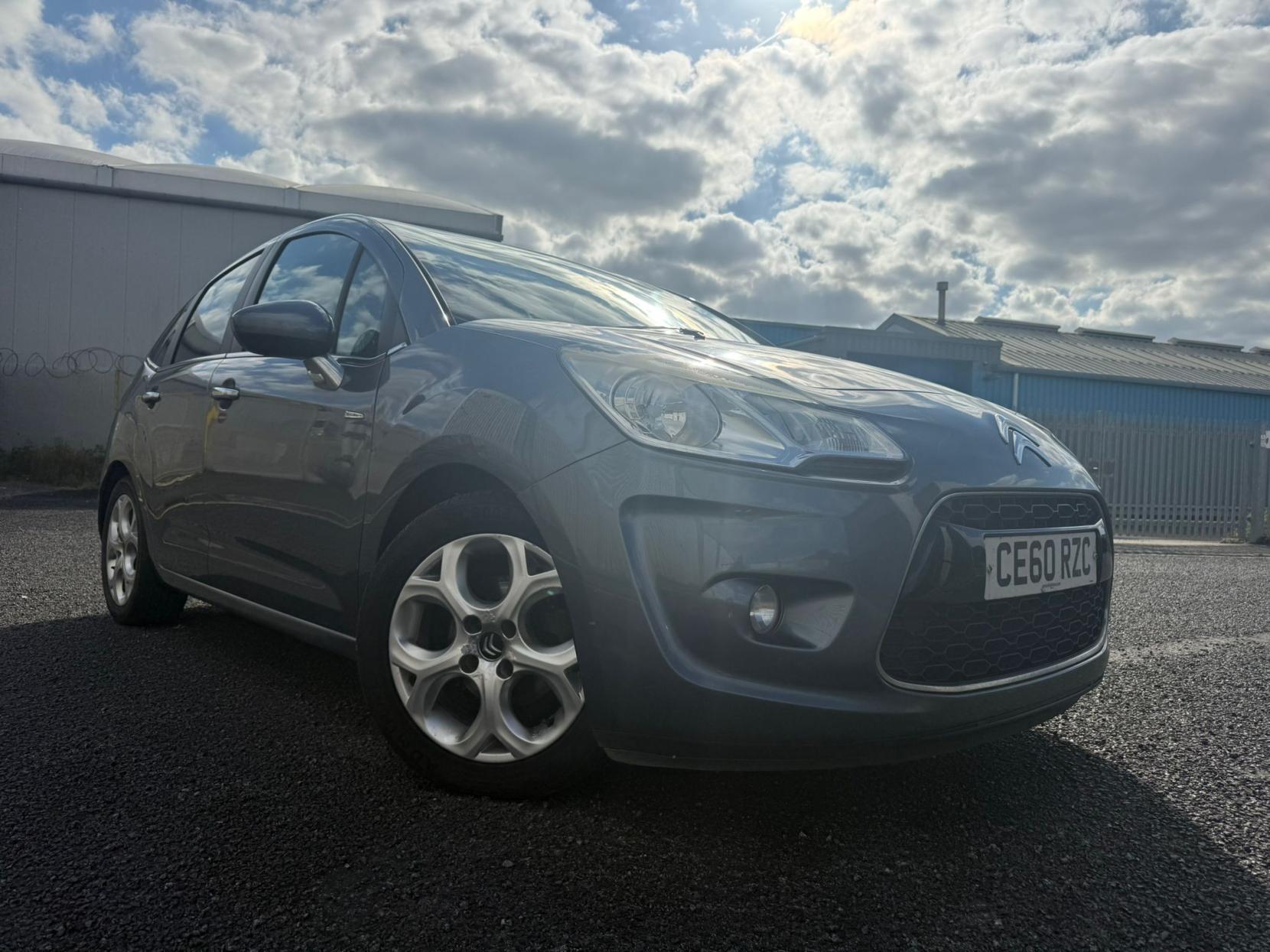 Citroen C3 1.6 HDi Exclusive Hatchback 5dr Diesel Manual Euro 4 (90 ps)
