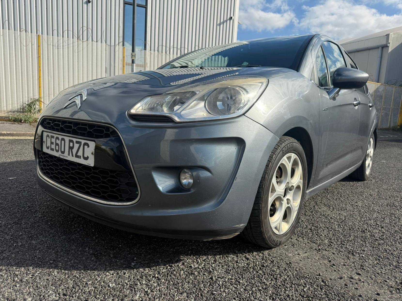 Citroen C3 1.6 HDi Exclusive Hatchback 5dr Diesel Manual Euro 4 (90 ps)