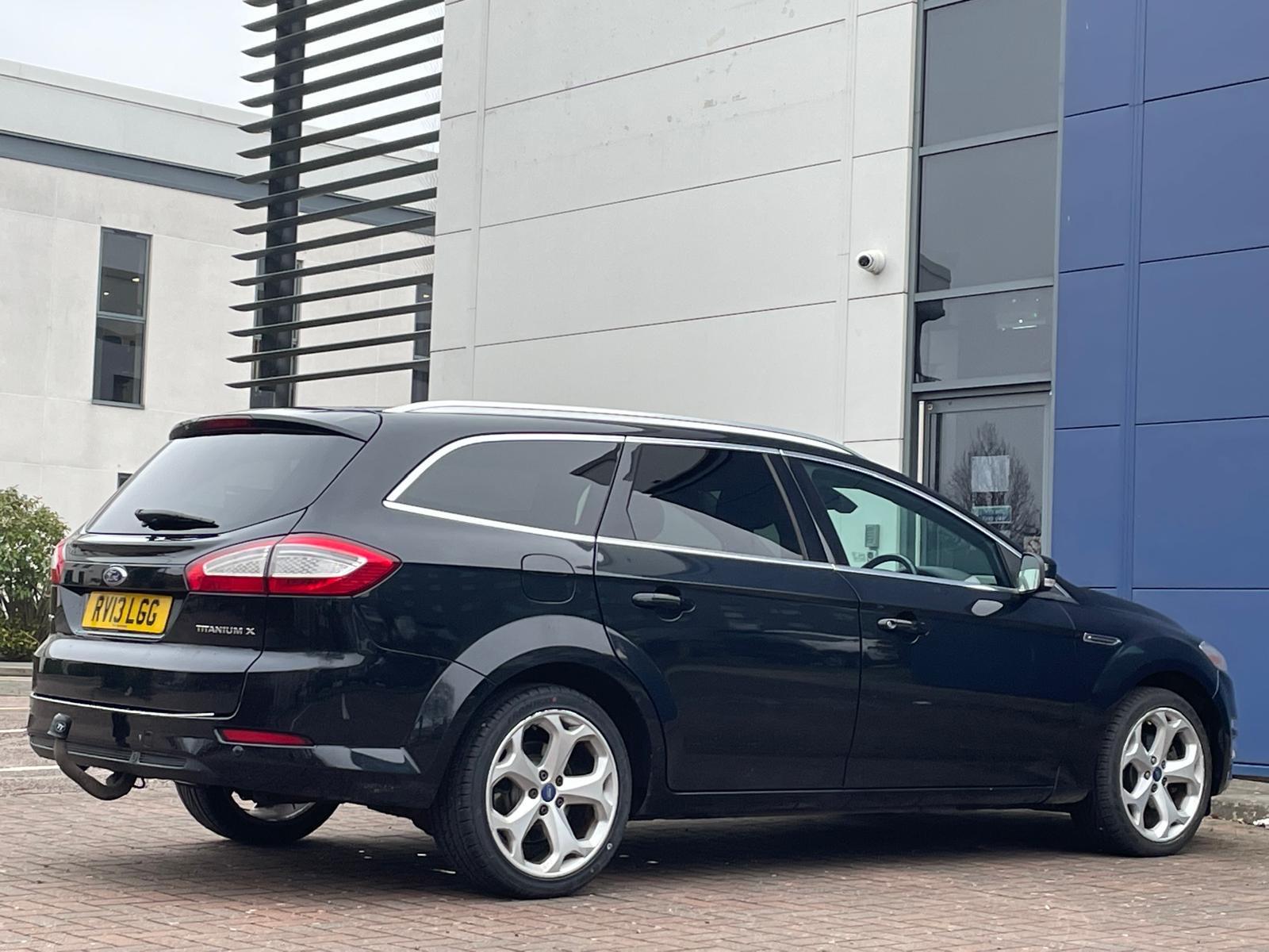 Ford Mondeo 2.0 TDCi Titanium X Estate 5dr Diesel Manual Euro 5 (163 ps)