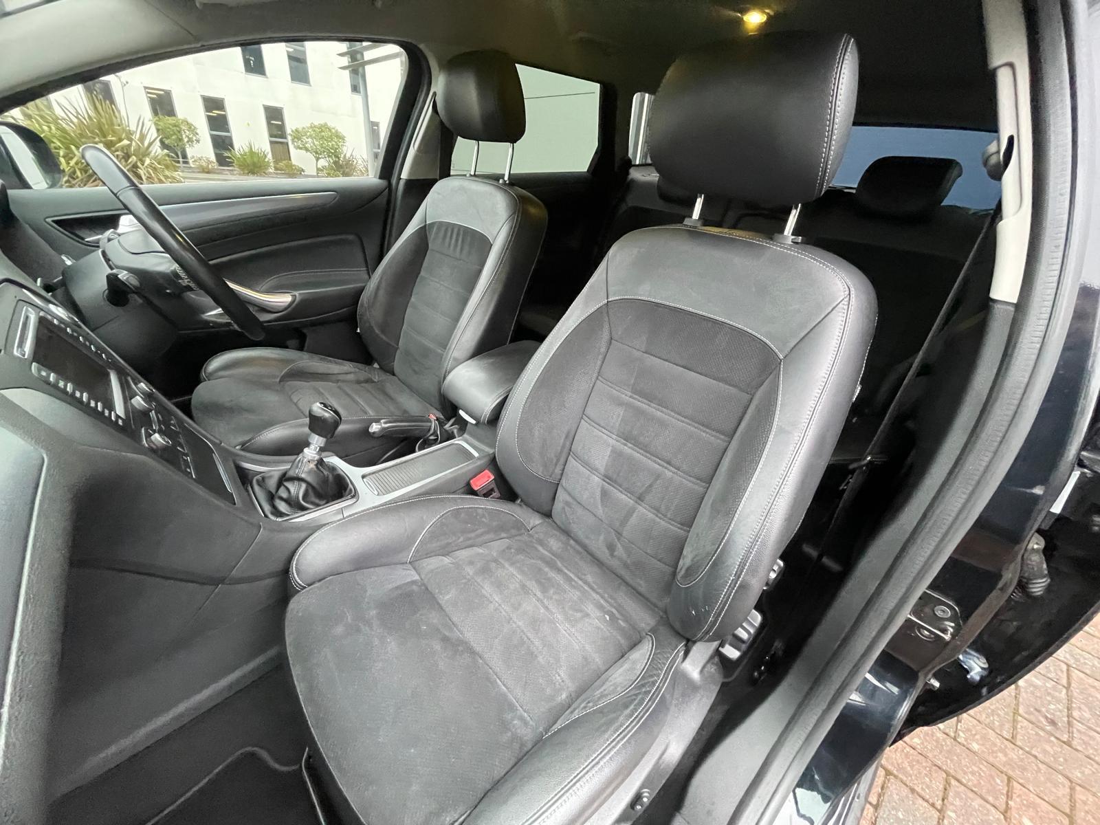 Ford Mondeo 2.0 TDCi Titanium X Estate 5dr Diesel Manual Euro 5 (163 ps)