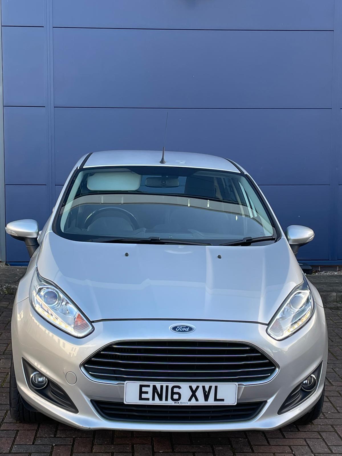 Ford Fiesta 1.5 TDCi Zetec Hatchback 5dr Diesel Manual Euro 6 (75 ps)