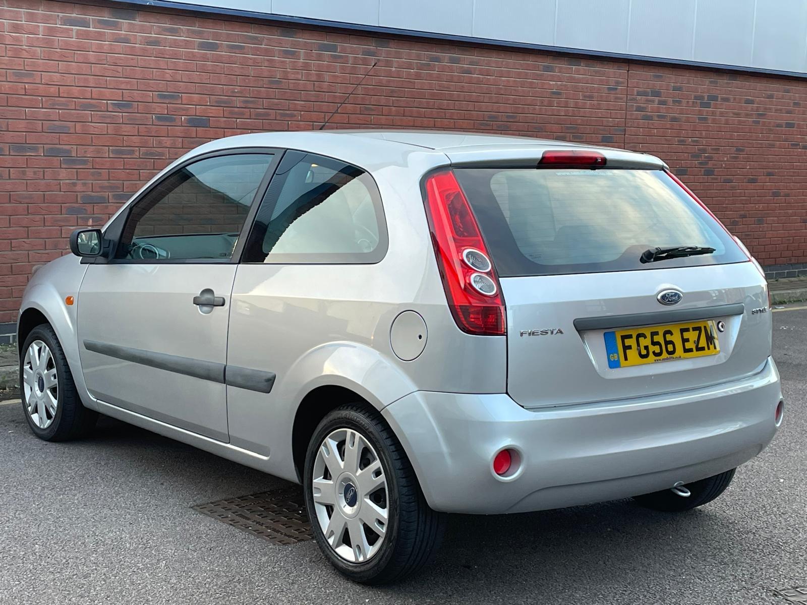 Ford Fiesta 1.25 Style Hatchback 3dr Petrol Manual (142 g/km, 74 bhp)