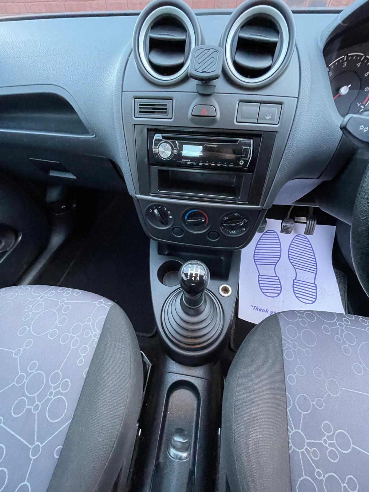 Ford Fiesta 1.25 Style Hatchback 3dr Petrol Manual (142 g/km, 74 bhp)