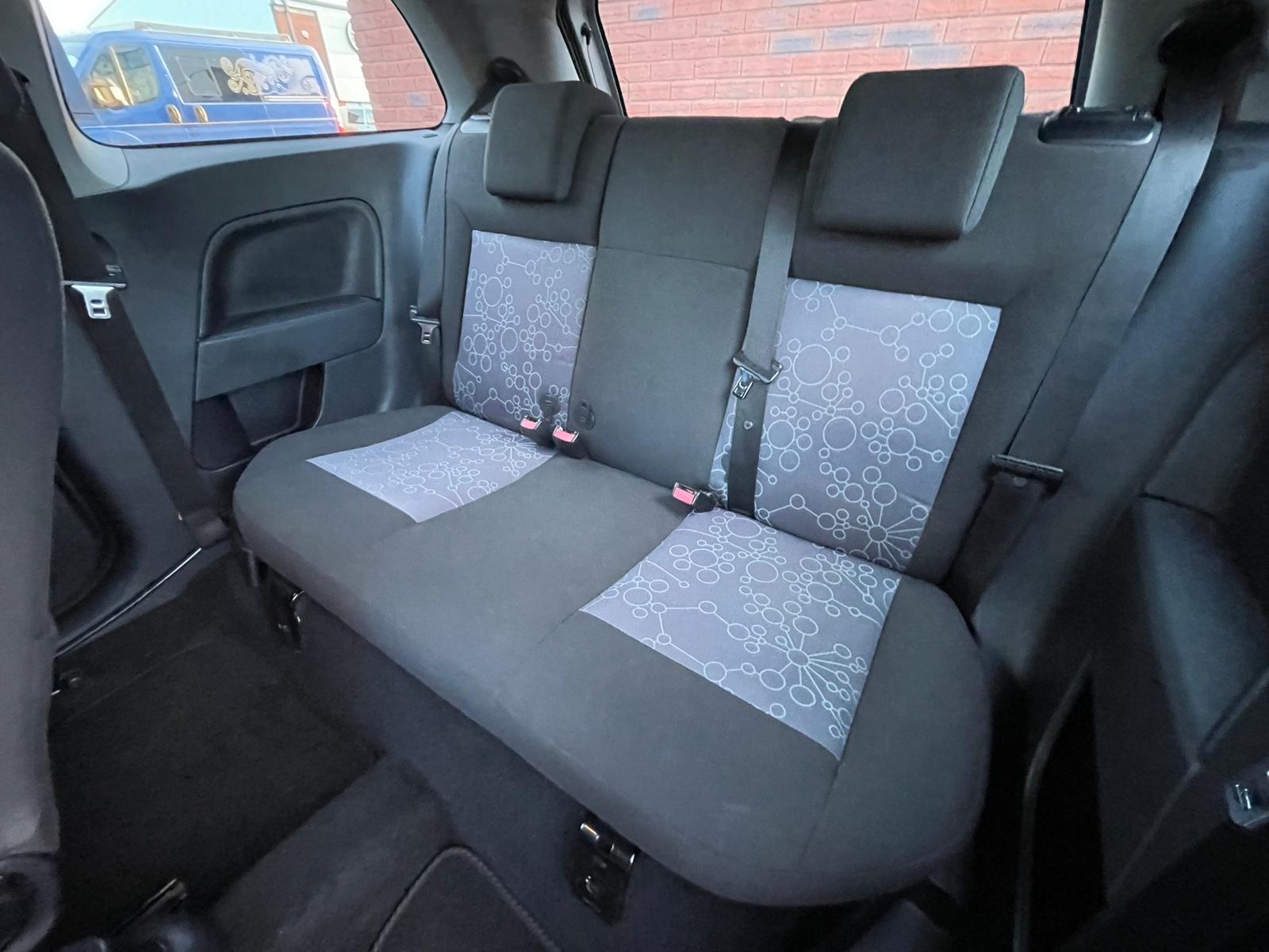 Ford Fiesta 1.25 Style Hatchback 3dr Petrol Manual (142 g/km, 74 bhp)