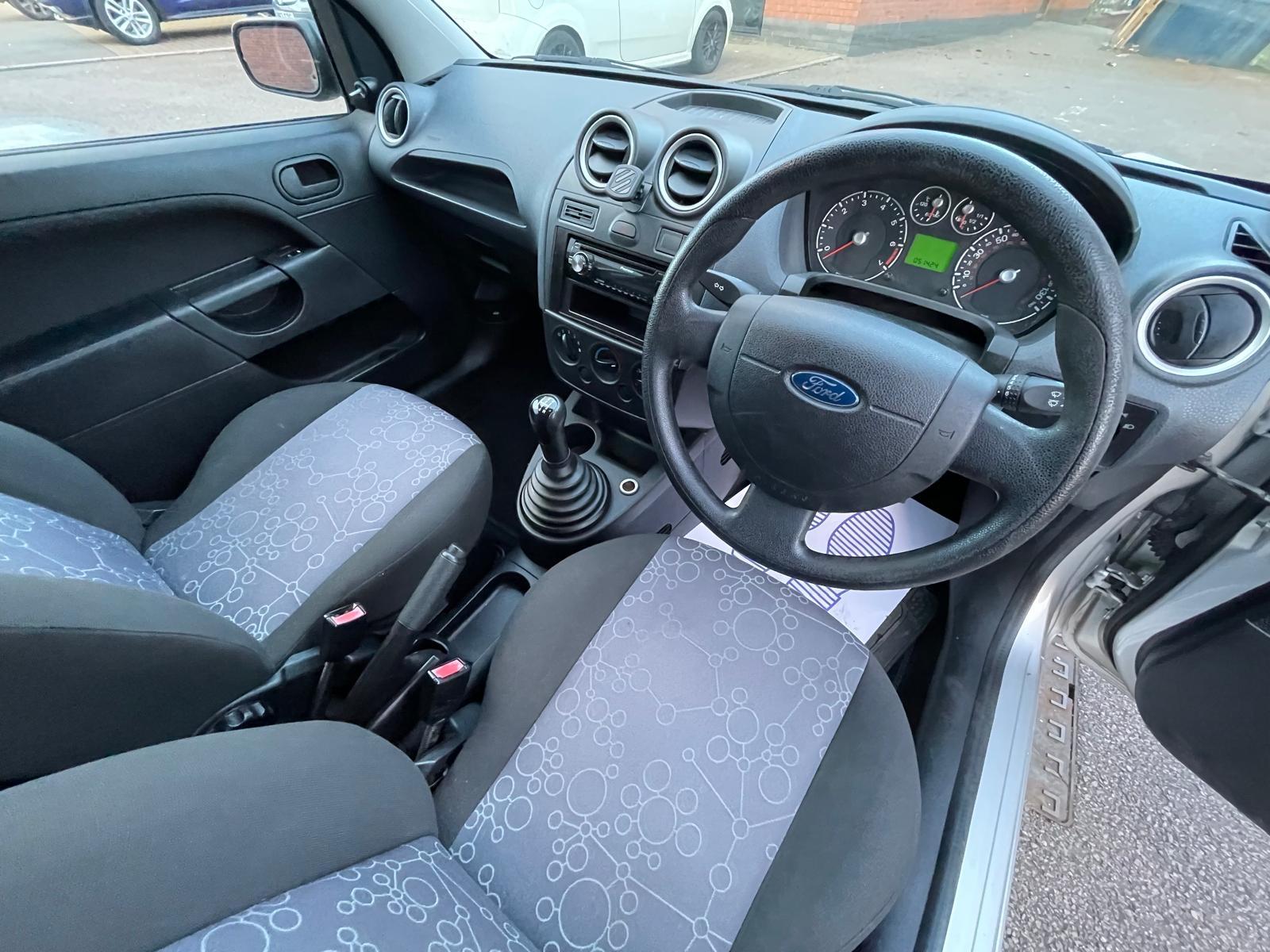 Ford Fiesta 1.25 Style Hatchback 3dr Petrol Manual (142 g/km, 74 bhp)