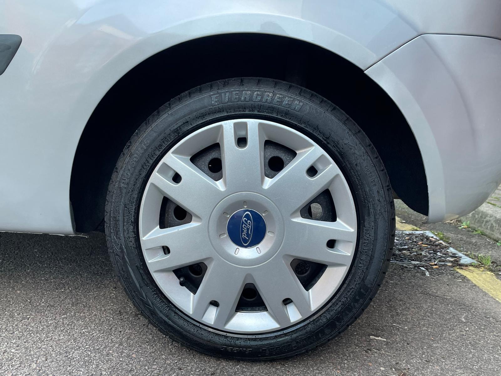 Ford Fiesta 1.25 Style Hatchback 3dr Petrol Manual (142 g/km, 74 bhp)