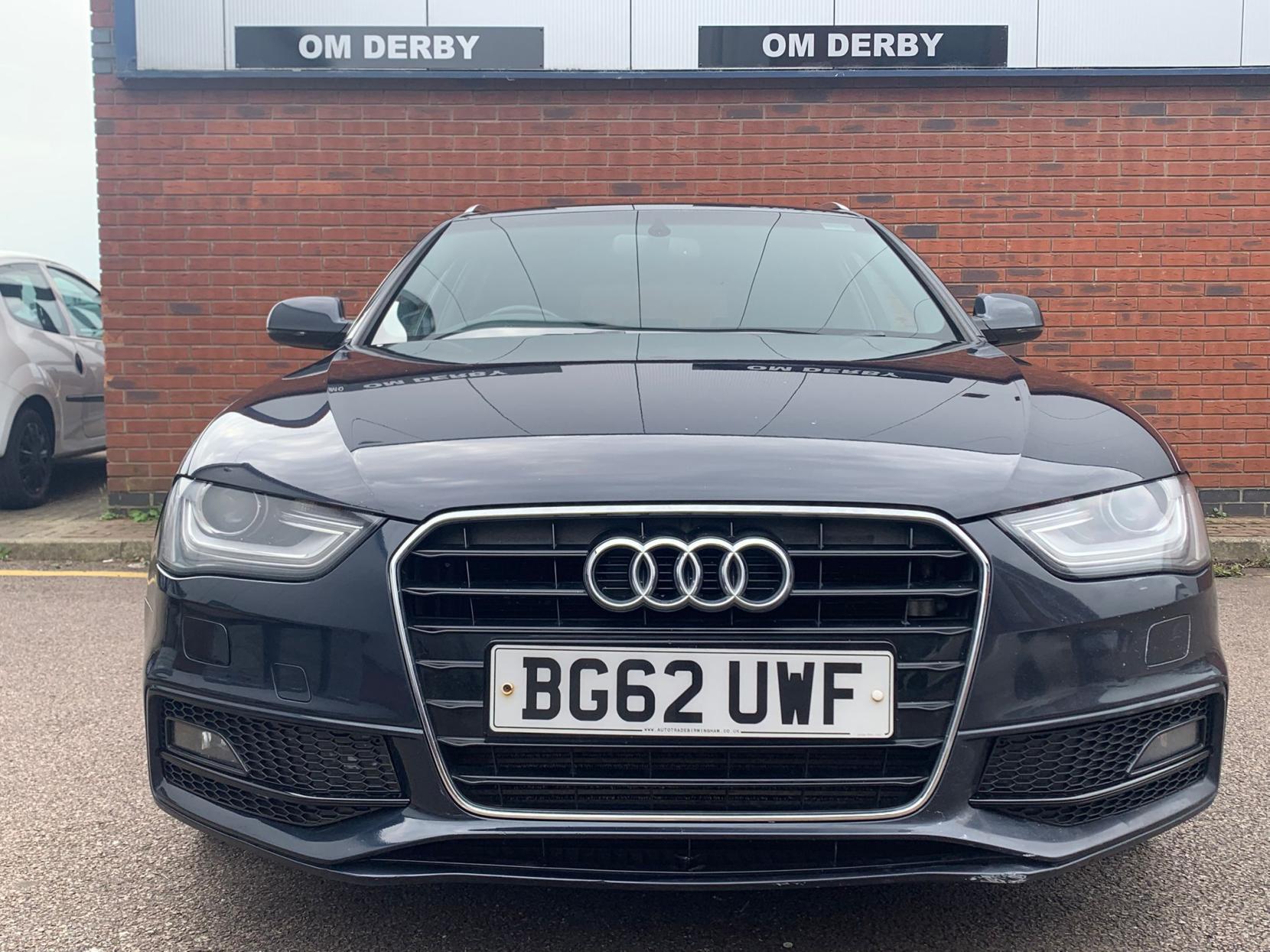 Audi A4 Avant 2.0 TDI S line Estate 5dr Diesel Manual Euro 5 (s/s) (143 ps)