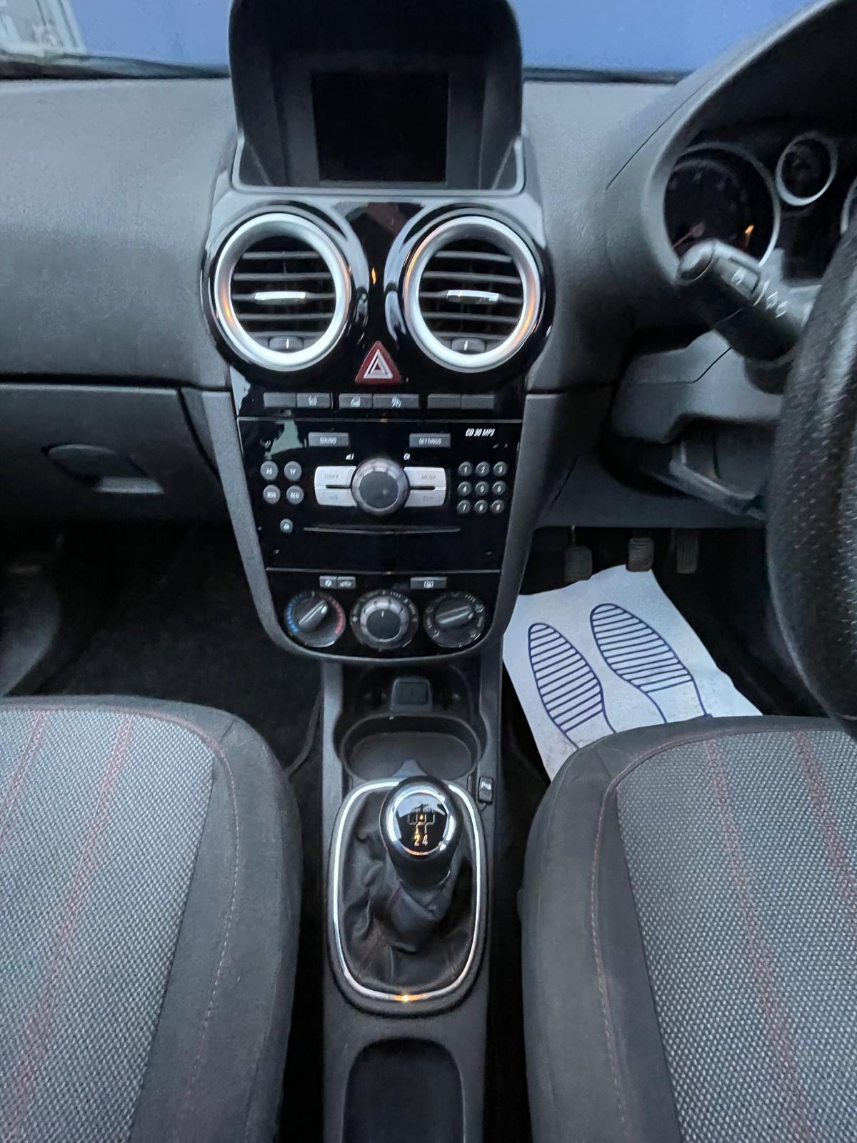 Vauxhall Corsa 1.4 16V SXi Hatchback 5dr Petrol Manual Wide Ratio Euro 5 (A/C) (100 ps)