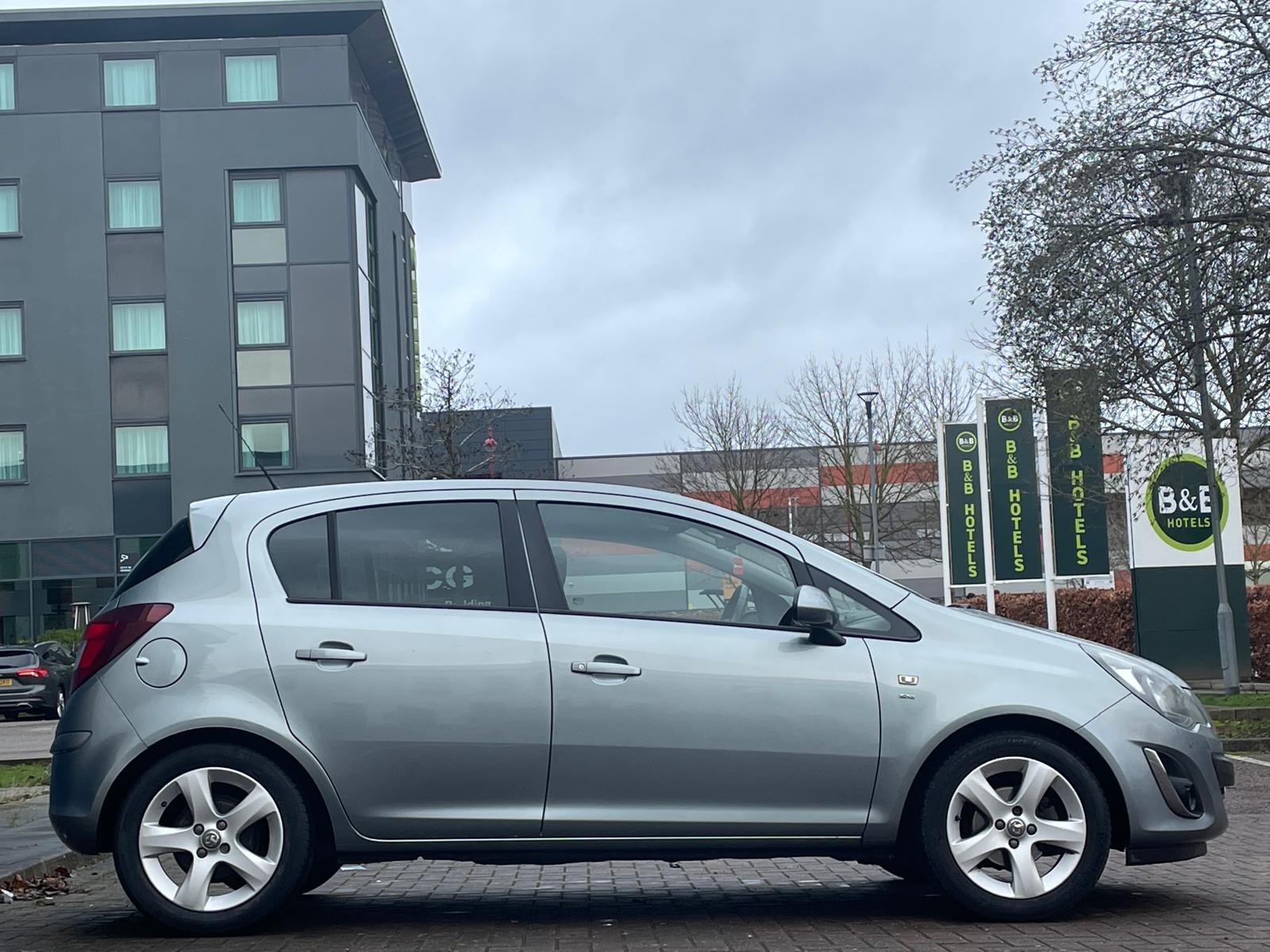 Vauxhall Corsa 1.4 16V SXi Hatchback 5dr Petrol Manual Wide Ratio Euro 5 (A/C) (100 ps)